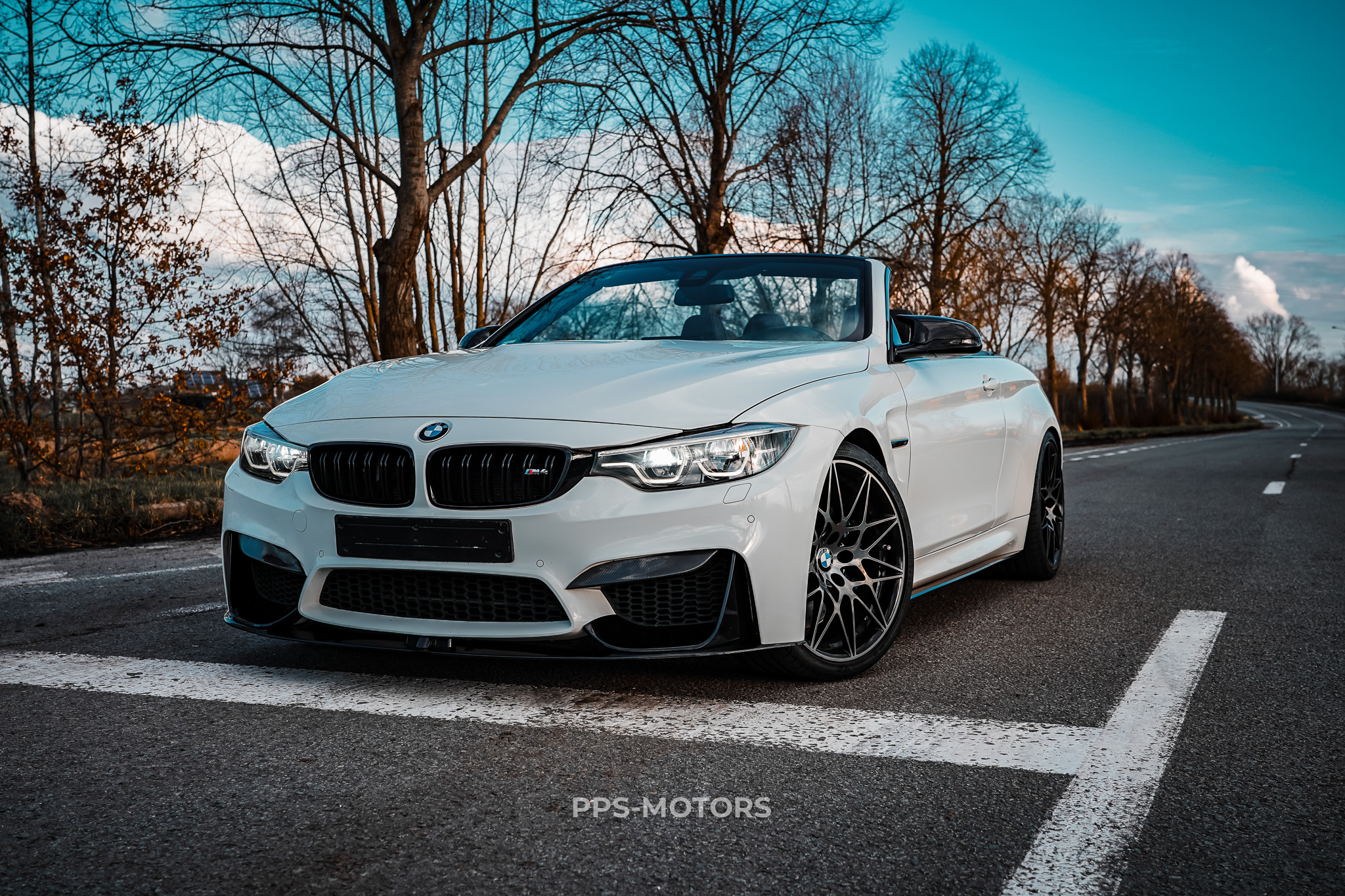 BMW M4 3.0 CABRIO INDIVIDUAL PACK photo 1