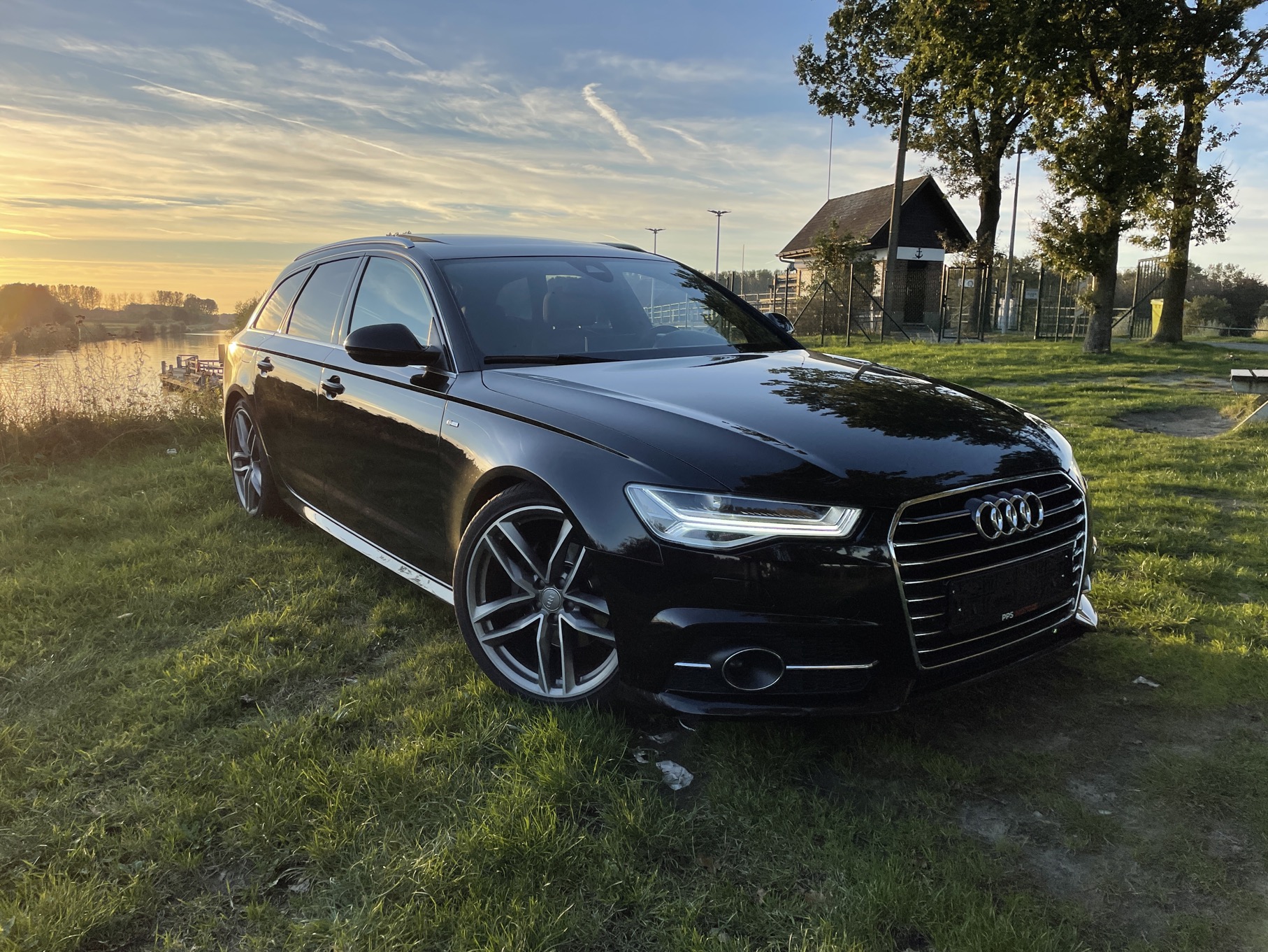 Audi A6 2.0 TDI ULTRA S-LINE photo 14