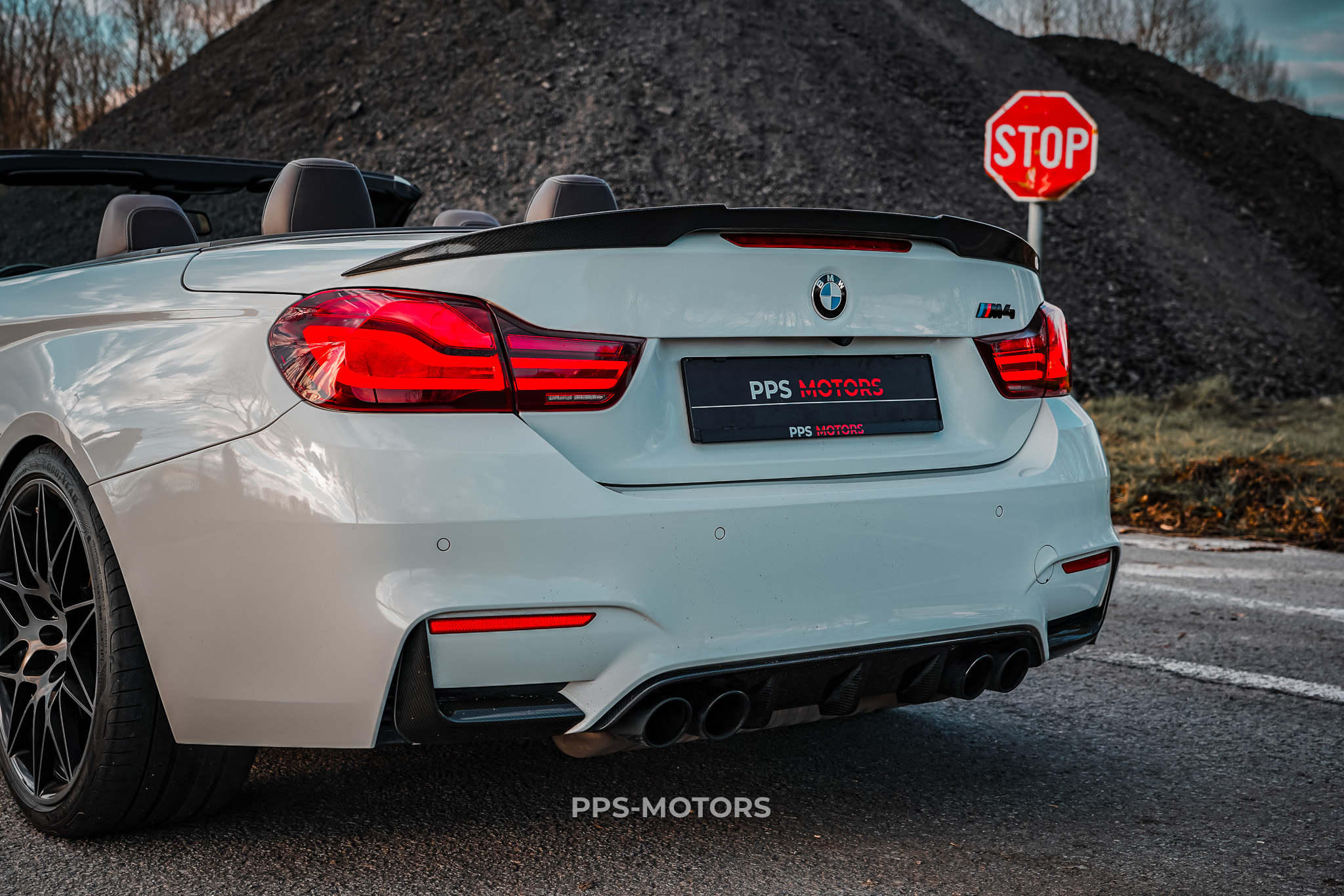 BMW M4 3.0 CABRIO INDIVIDUAL PACK photo 23