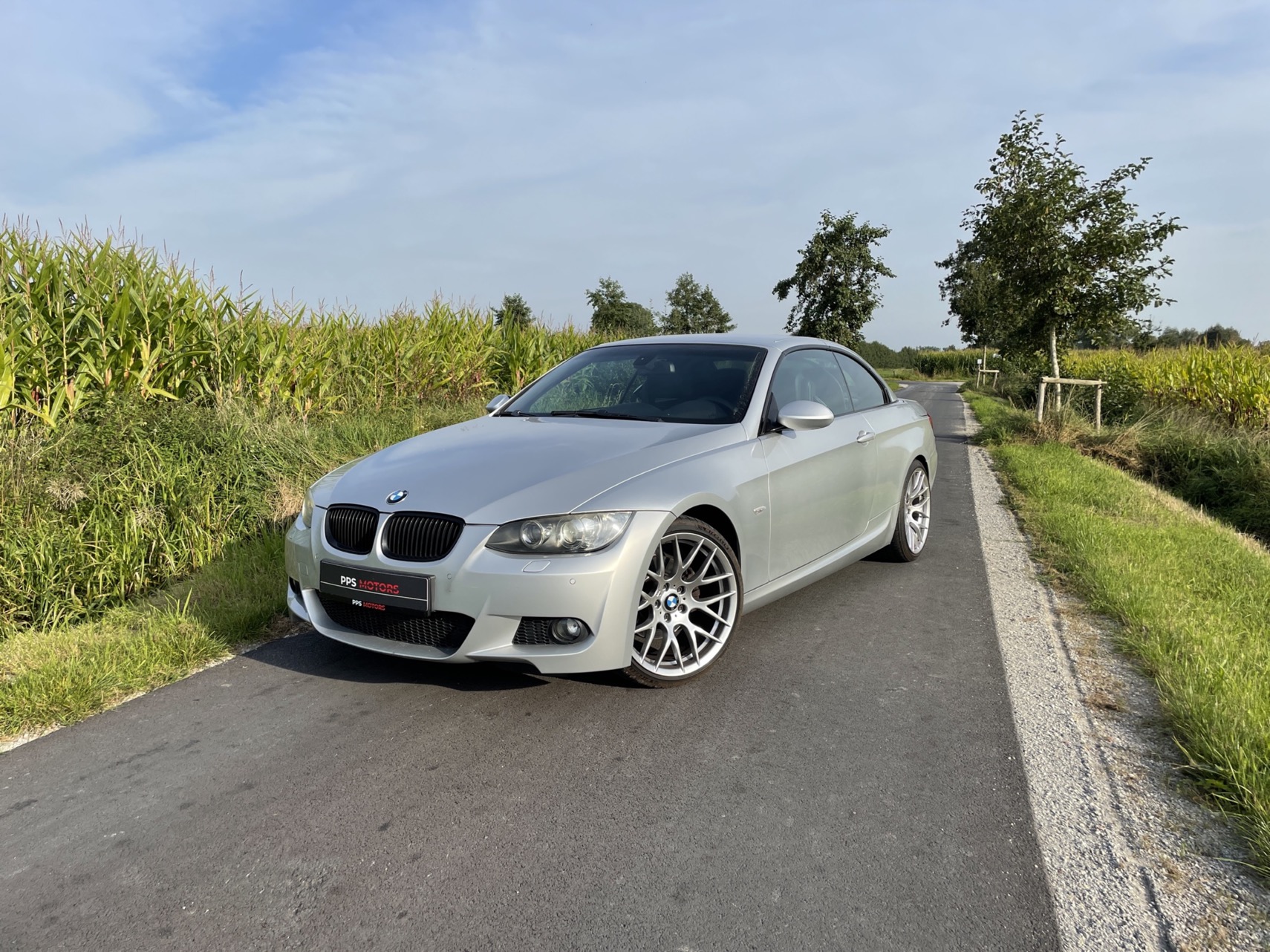 BMW 320d M-PAKKET CABRIO photo 2