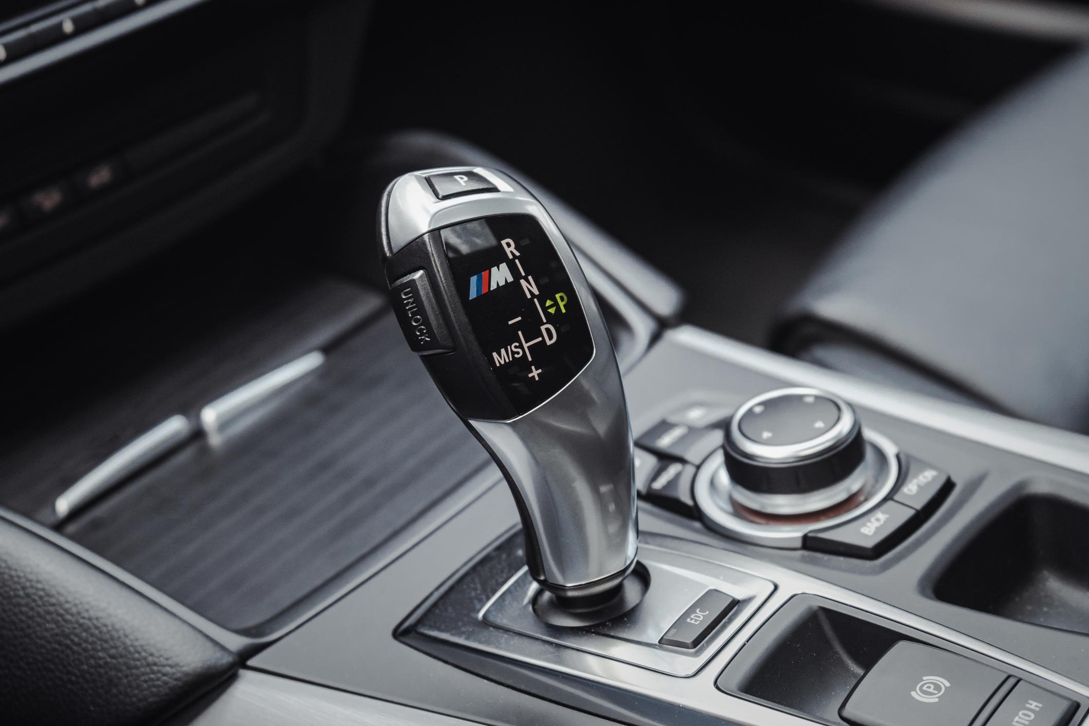 BMW X6 M 4.4i V8 TWIN-TURBO - LICHTE VRACHT photo 19