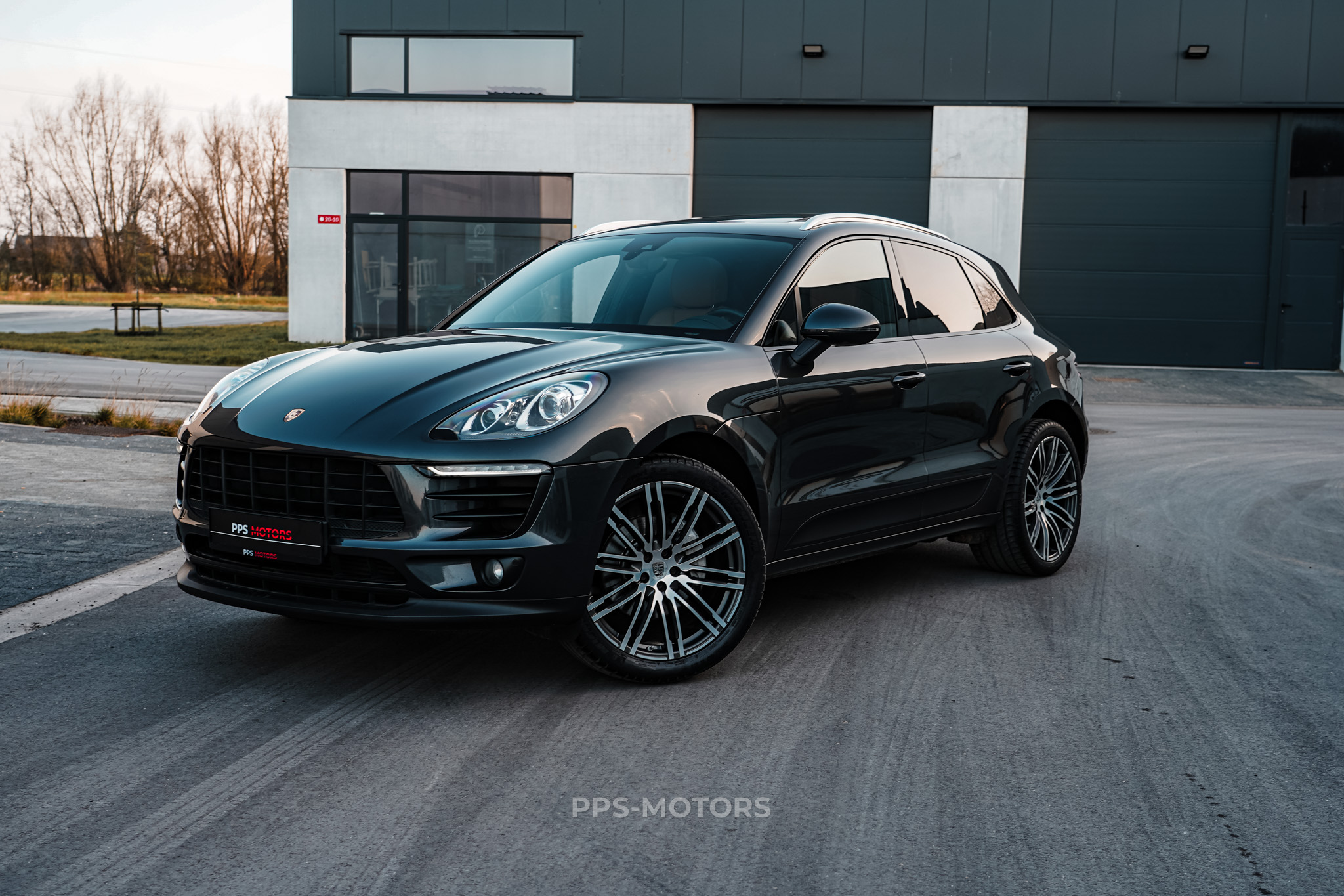Porsche MACAN 2.0 TURBO PDK photo 3