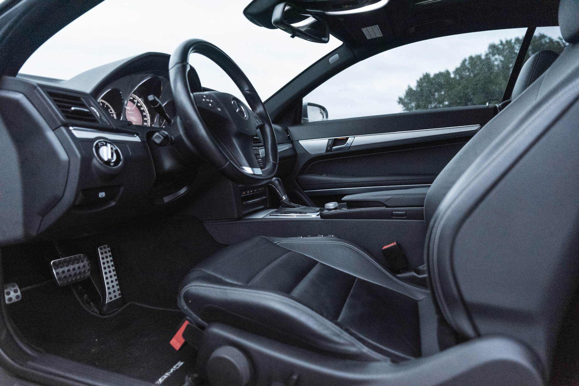 Mercedes Benz E250d AVANTGARDE AMG-PAKKET photo 12