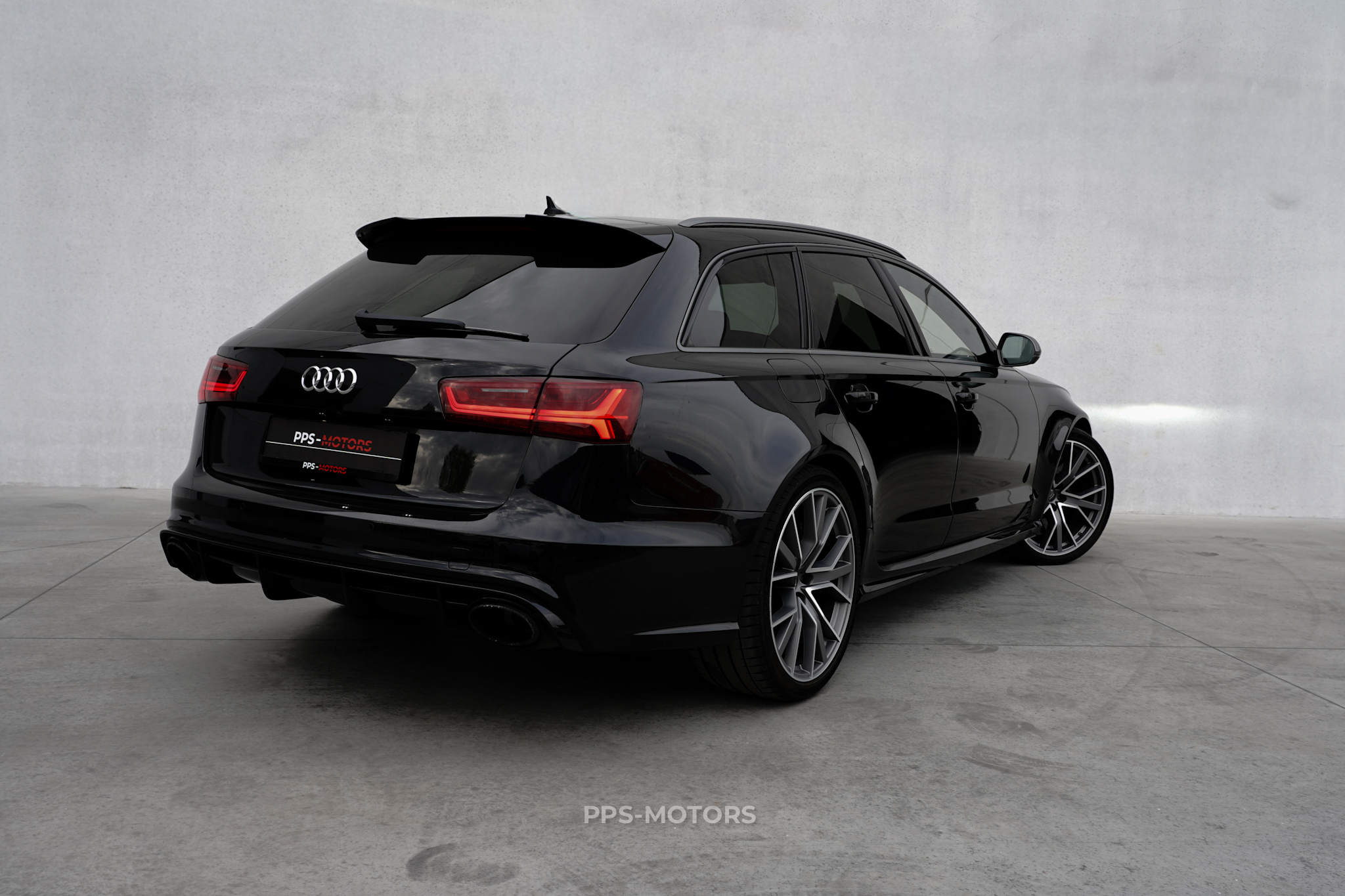 Audi RS6 4.0 V8 PERFORMANCE photo 6