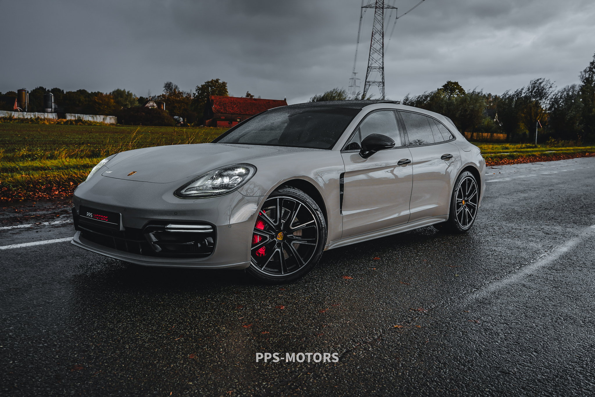 Porsche PANAMERA 4 E-Hybrid Sport Turismo photo 2