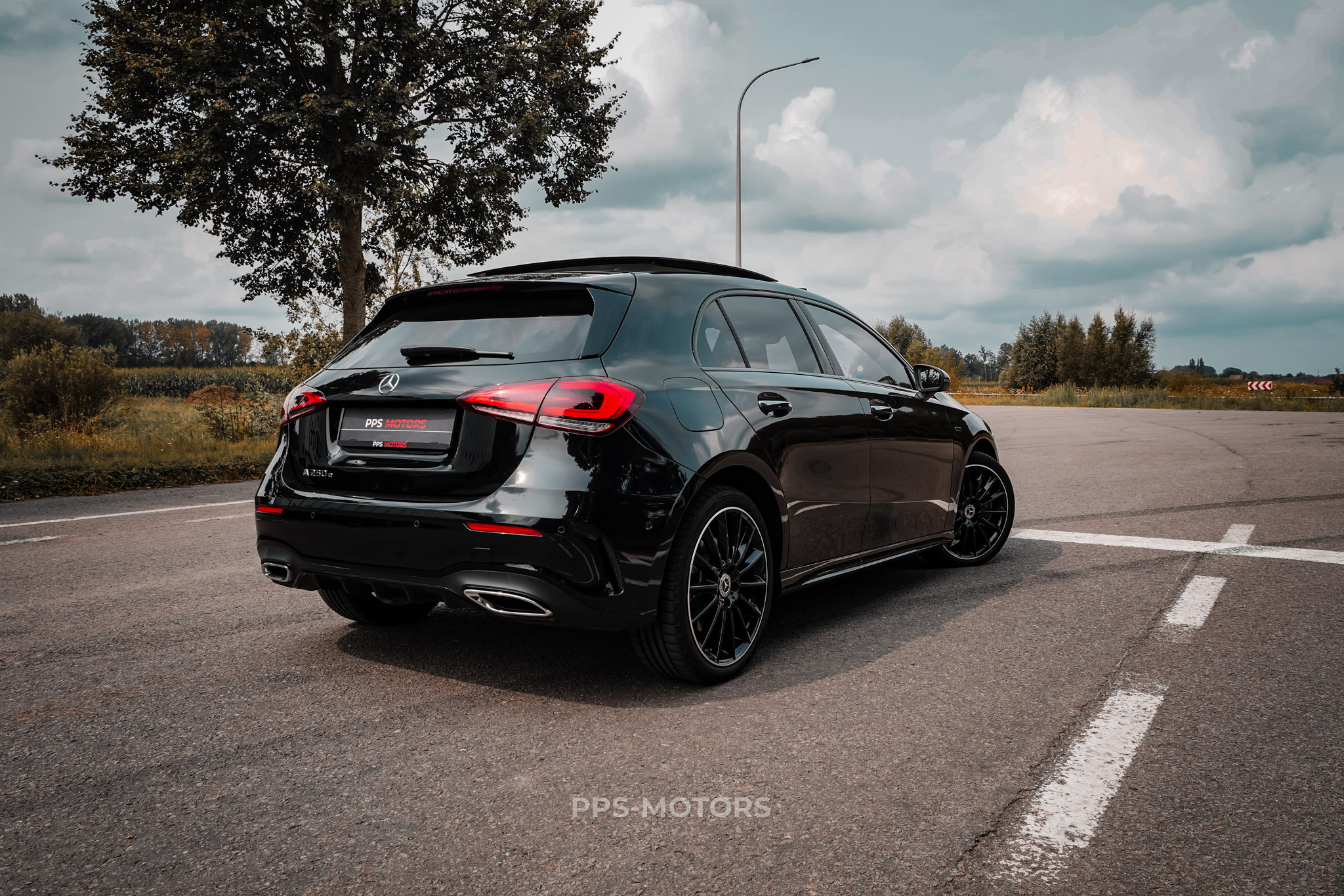 Mercedes Benz A250 AMG-PACK photo 8