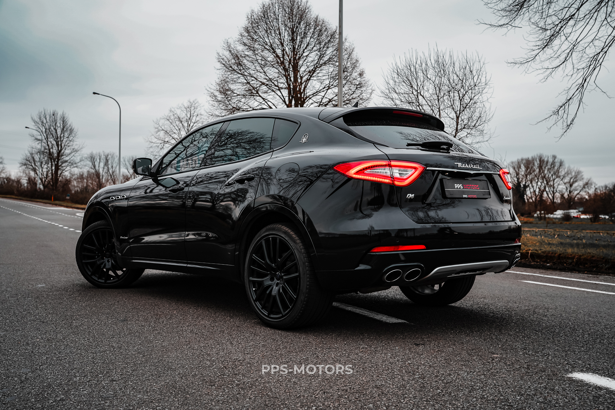 Maserati LEVANTE 3.0 V6 TURBO GRANLUSSO photo 23