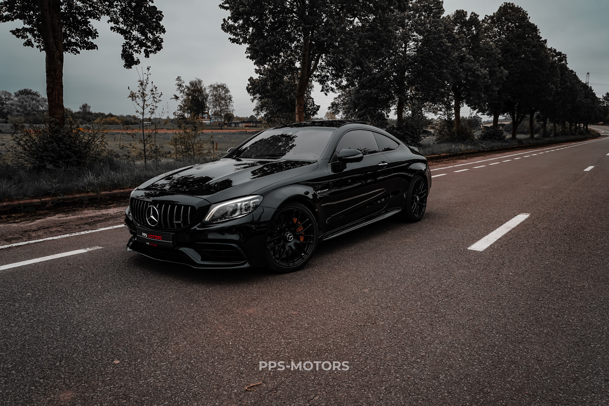 Mercedes Benz C63s AMG 4.0 V8 BITURBO photo 2