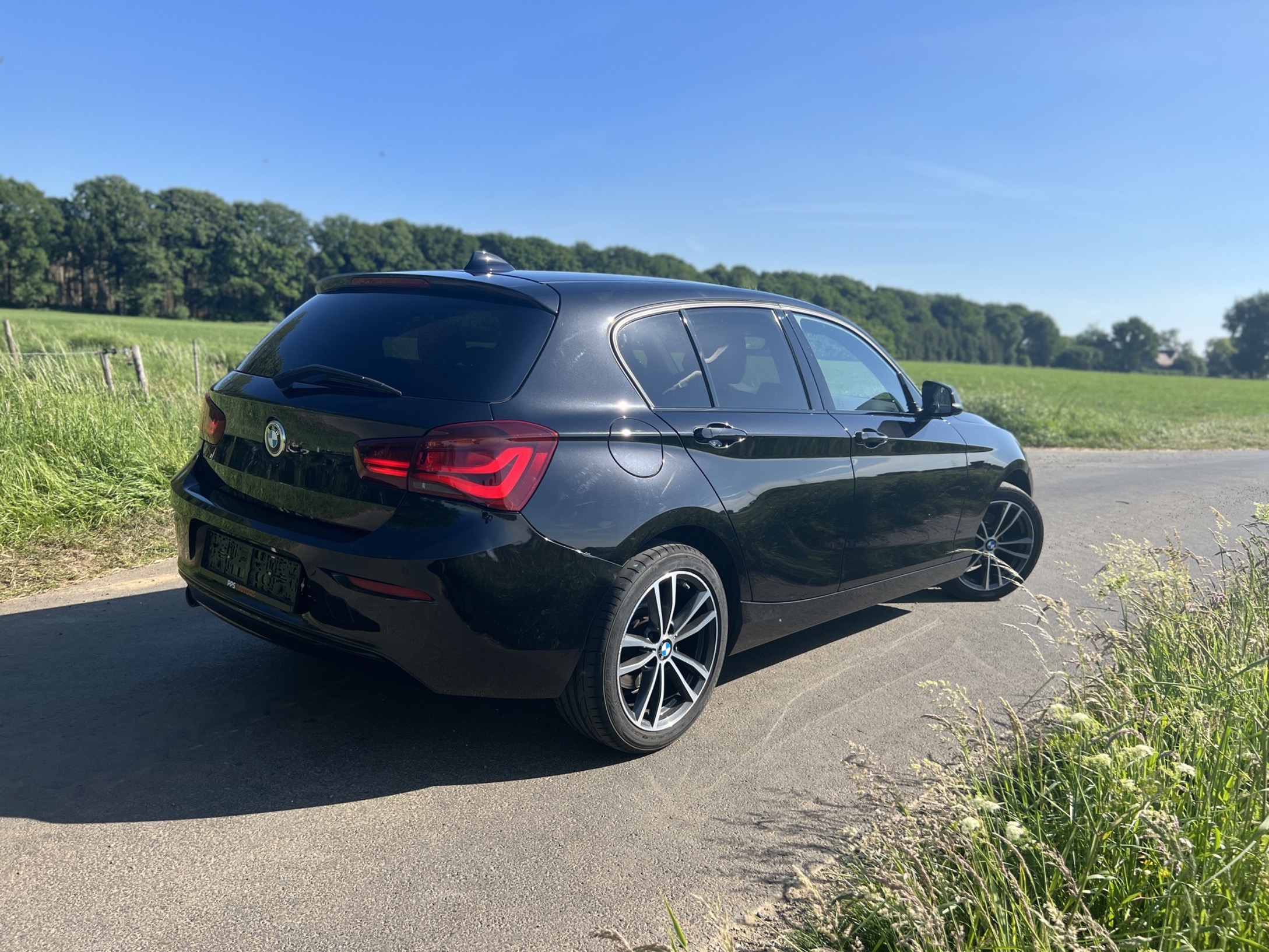 BMW 118d F20 LCI photo 19