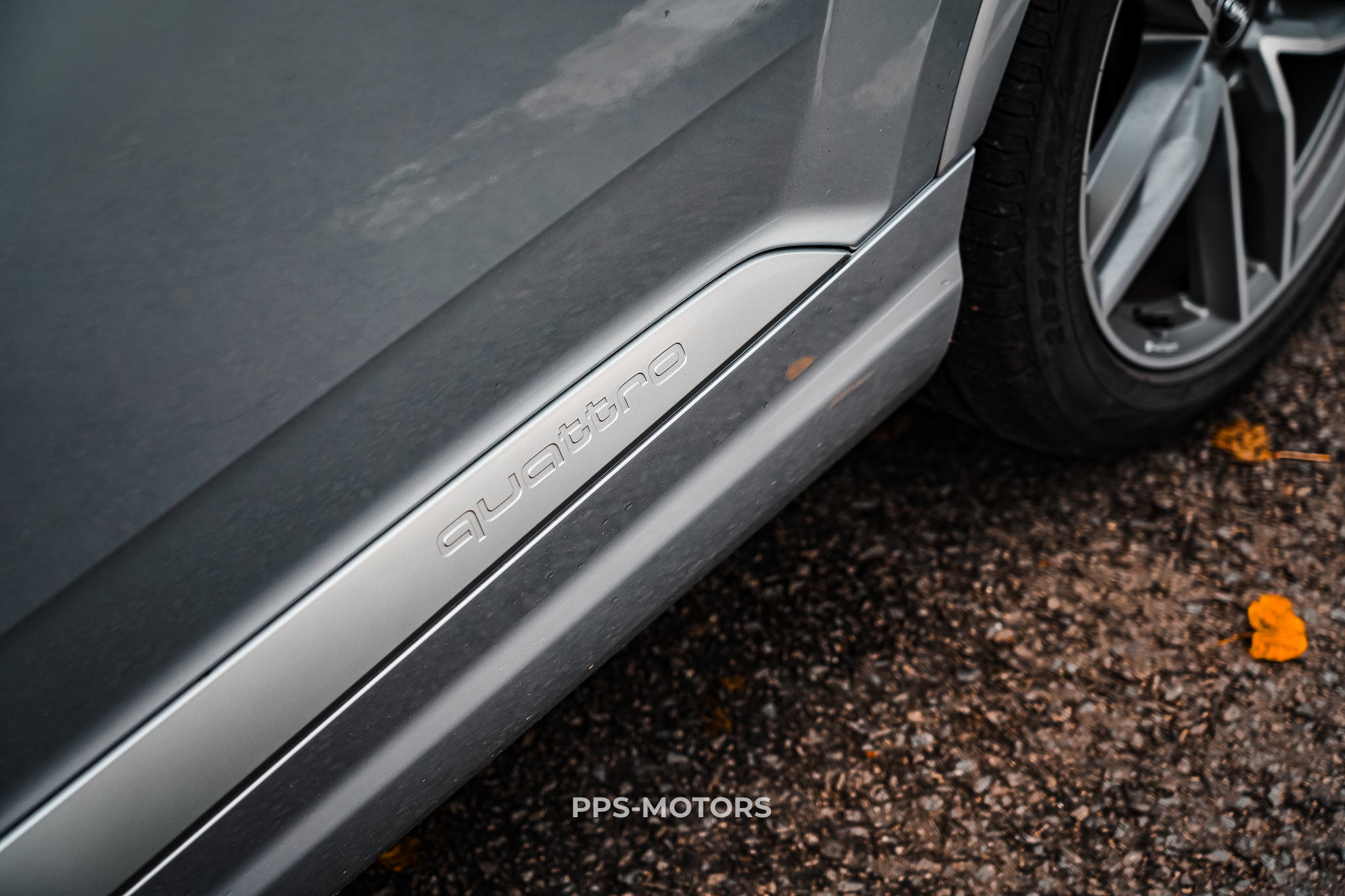 Audi Q7 3.0 TDI V6 E-TRON photo 12