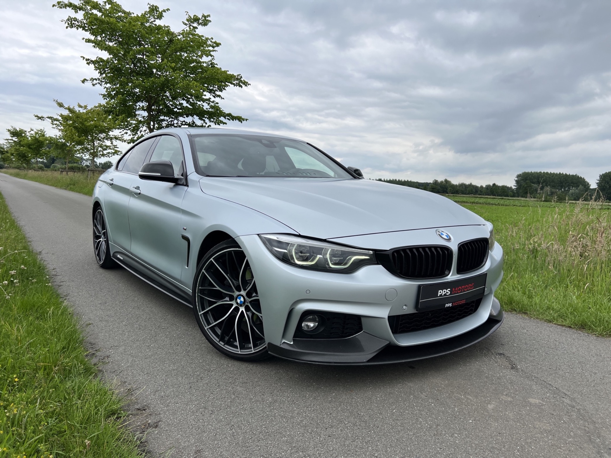 BMW 420i GRAN COUPE photo 3