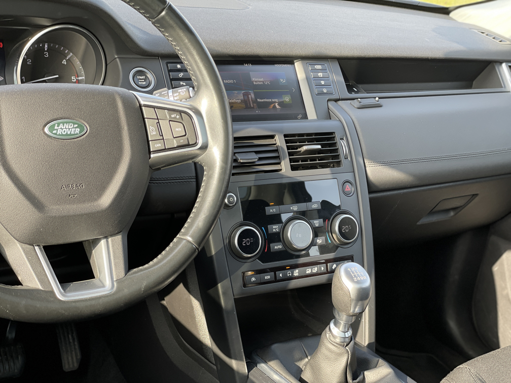 Land Rover DISCOVERY SPORT 2.0 TD4 HSE photo 12