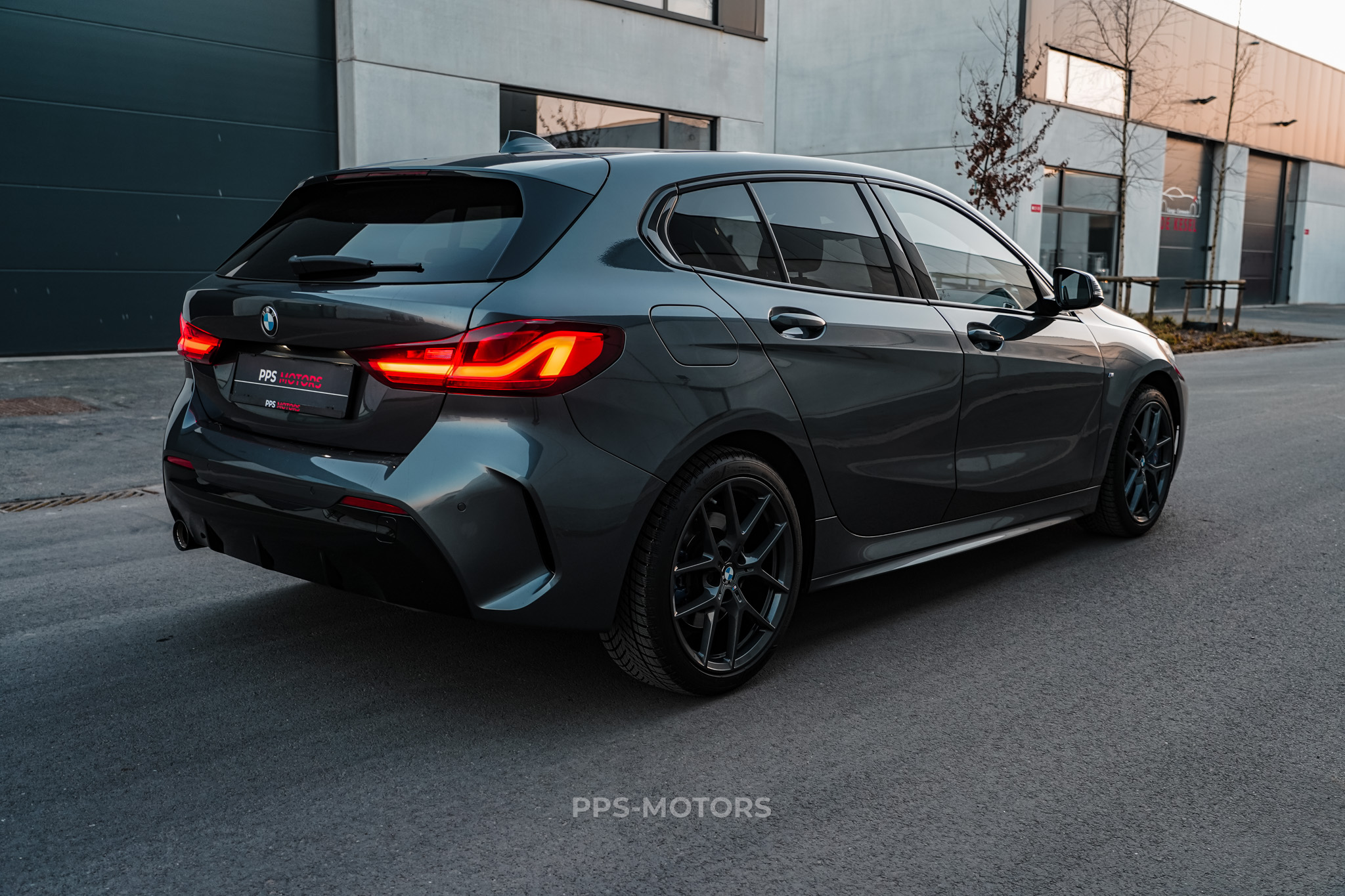 BMW 118iA M-PAKKET photo 9