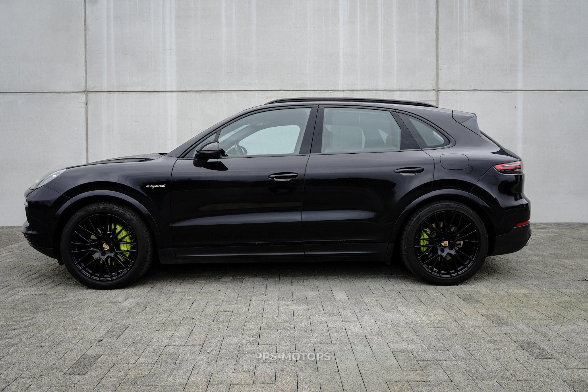 Porsche CAYENNE 3.0 photo 4
