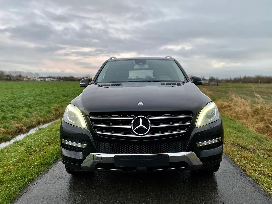 Mercedes Benz ML250 CDI BLUETEC photo 1