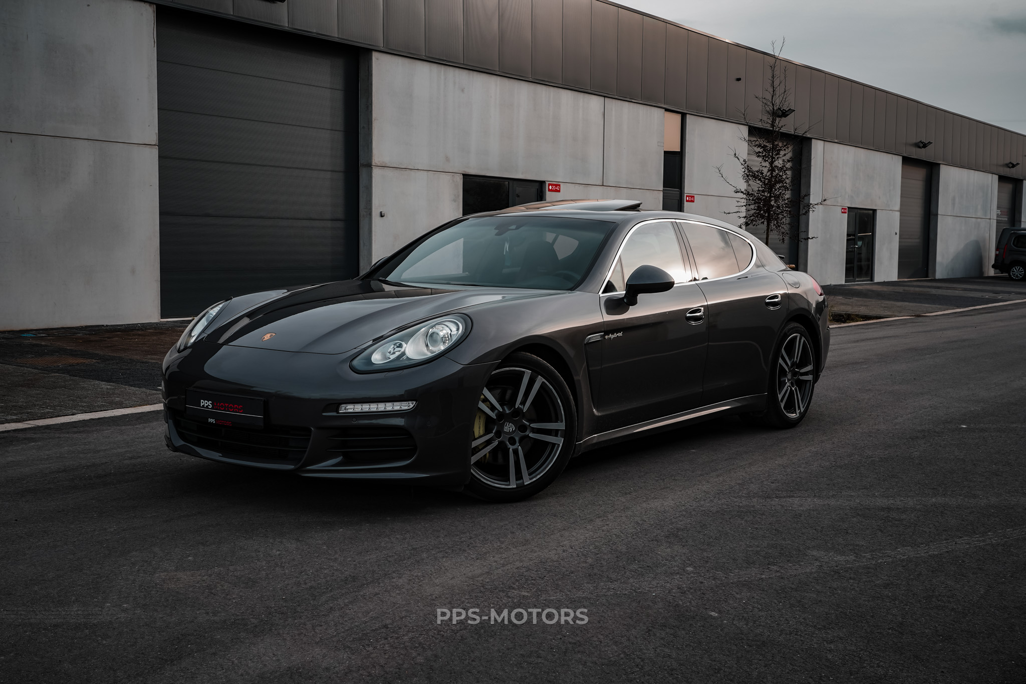 Porsche PANAMERA S E-HYBRID foto 10