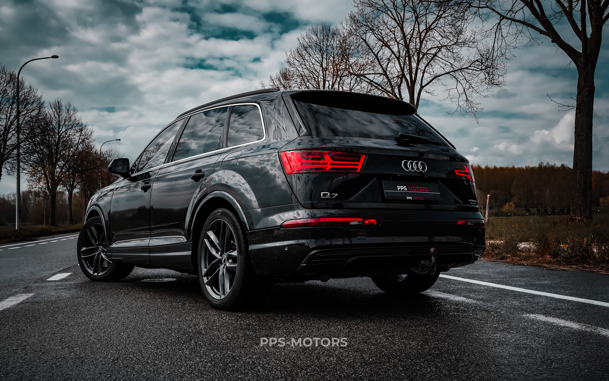 Audi Q7 3.0 TDi V6 QUATTRO E-TRON S-LINE photo 32