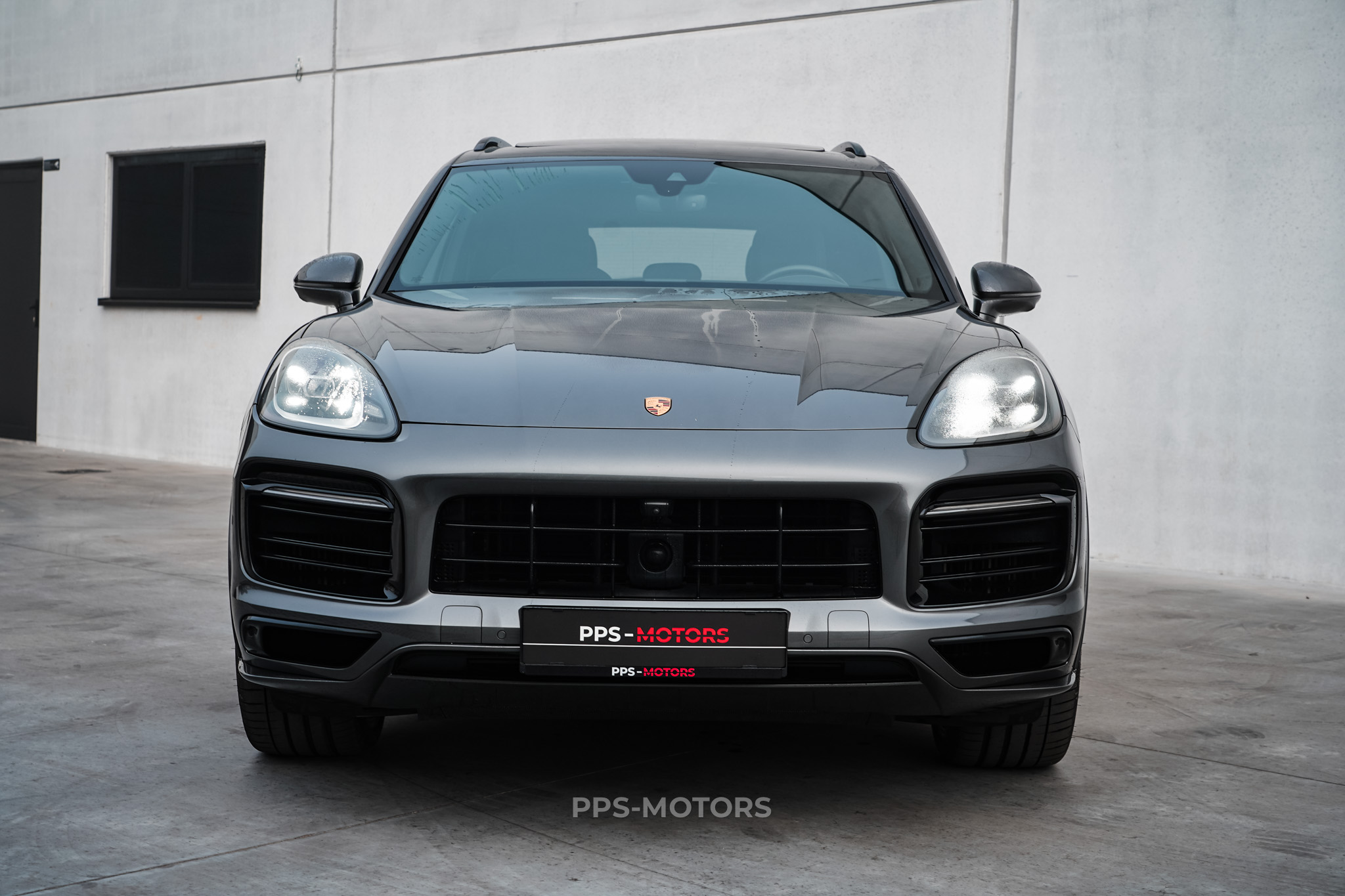 Porsche CAYENNE 3.0i V6 photo 2