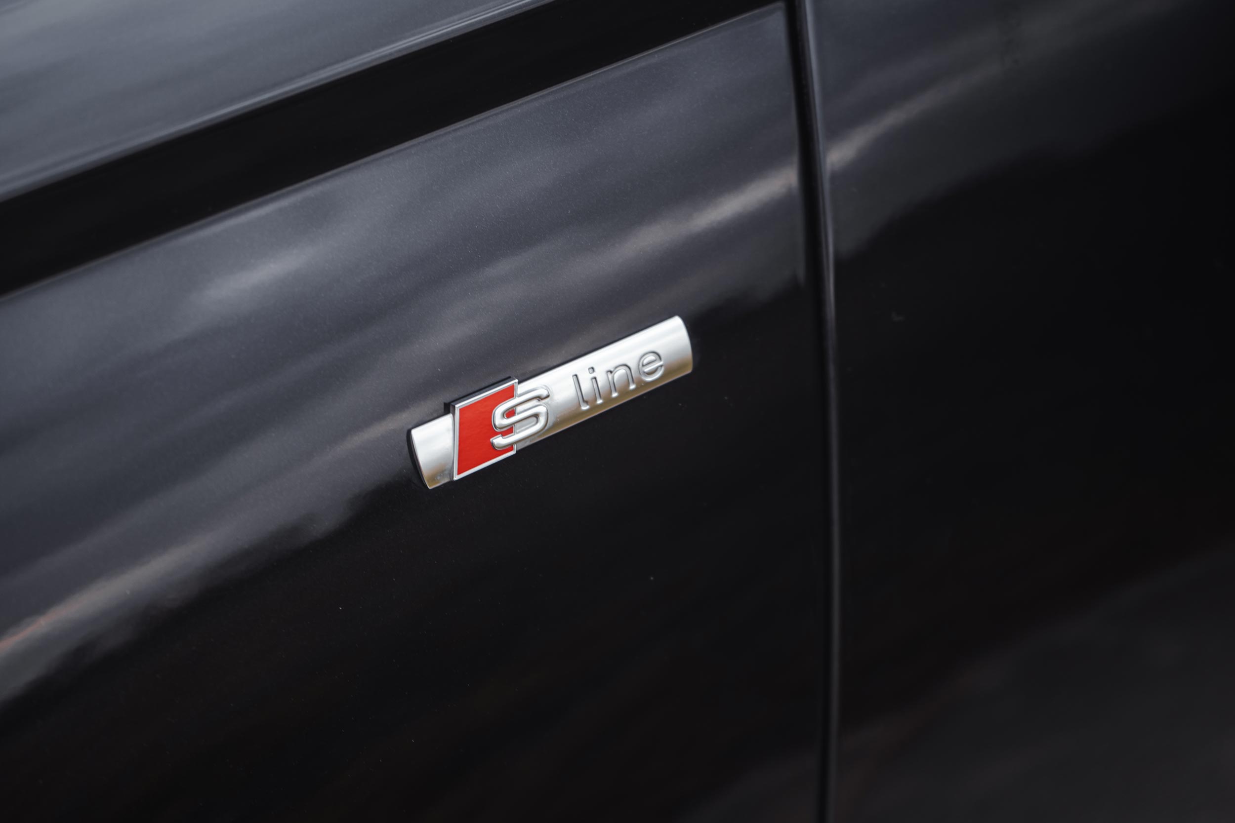 Audi A6 2.0 TDI ULTRA S-LINE photo 4