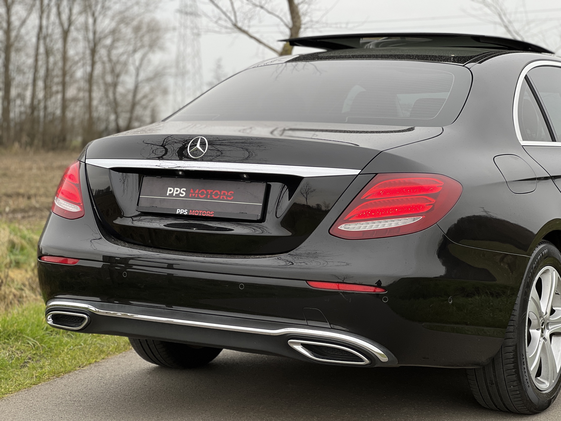 Mercedes Benz E220 BERLINE AVANTGARDE photo 9
