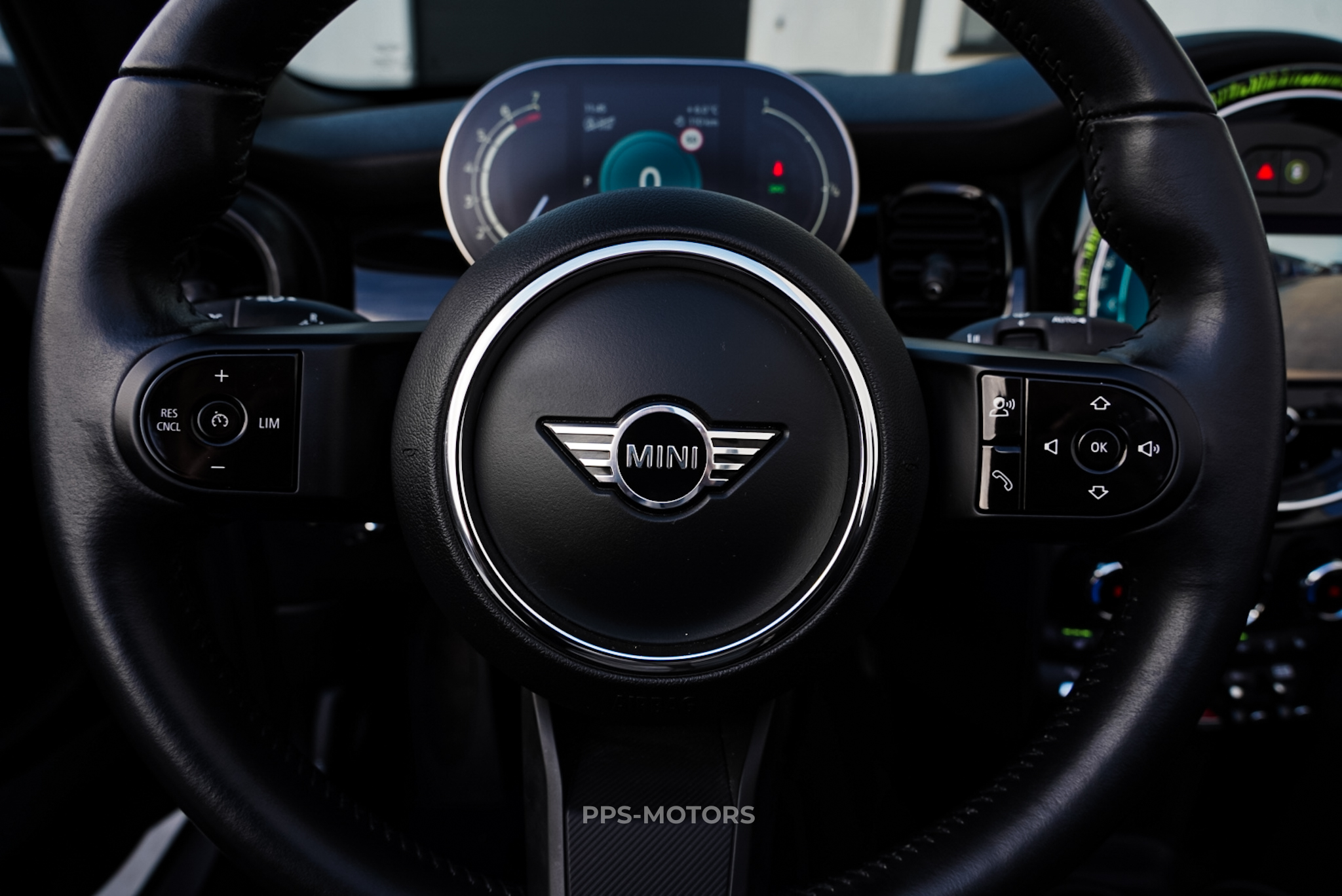 MINI COOPER CABRIO photo 17