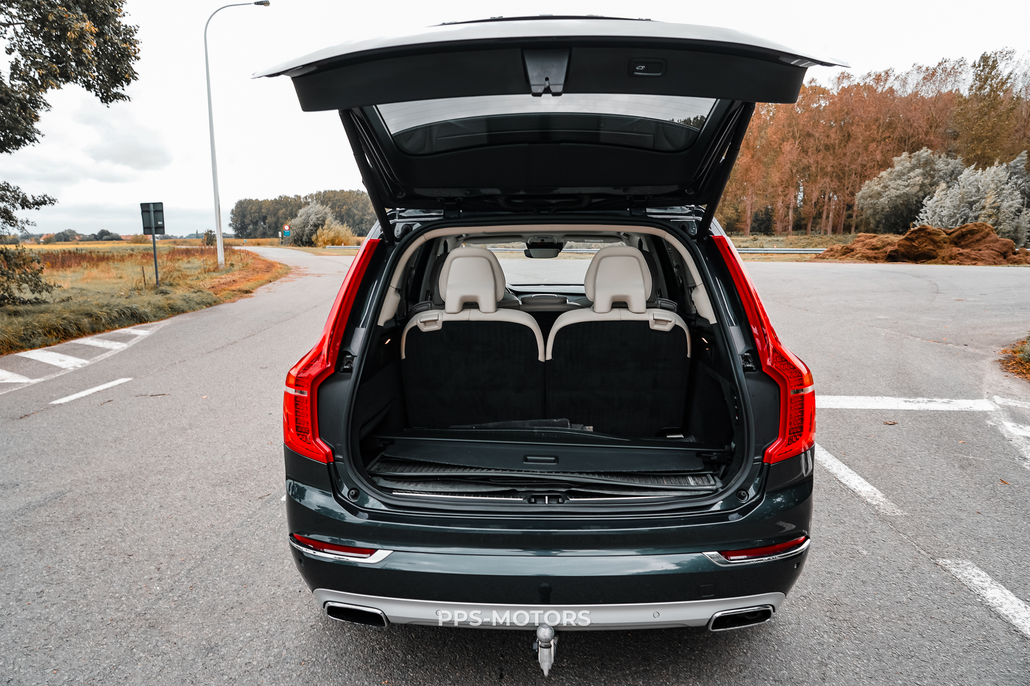 Volvo XC90 2.0 T8 INSCRIPTION photo 20