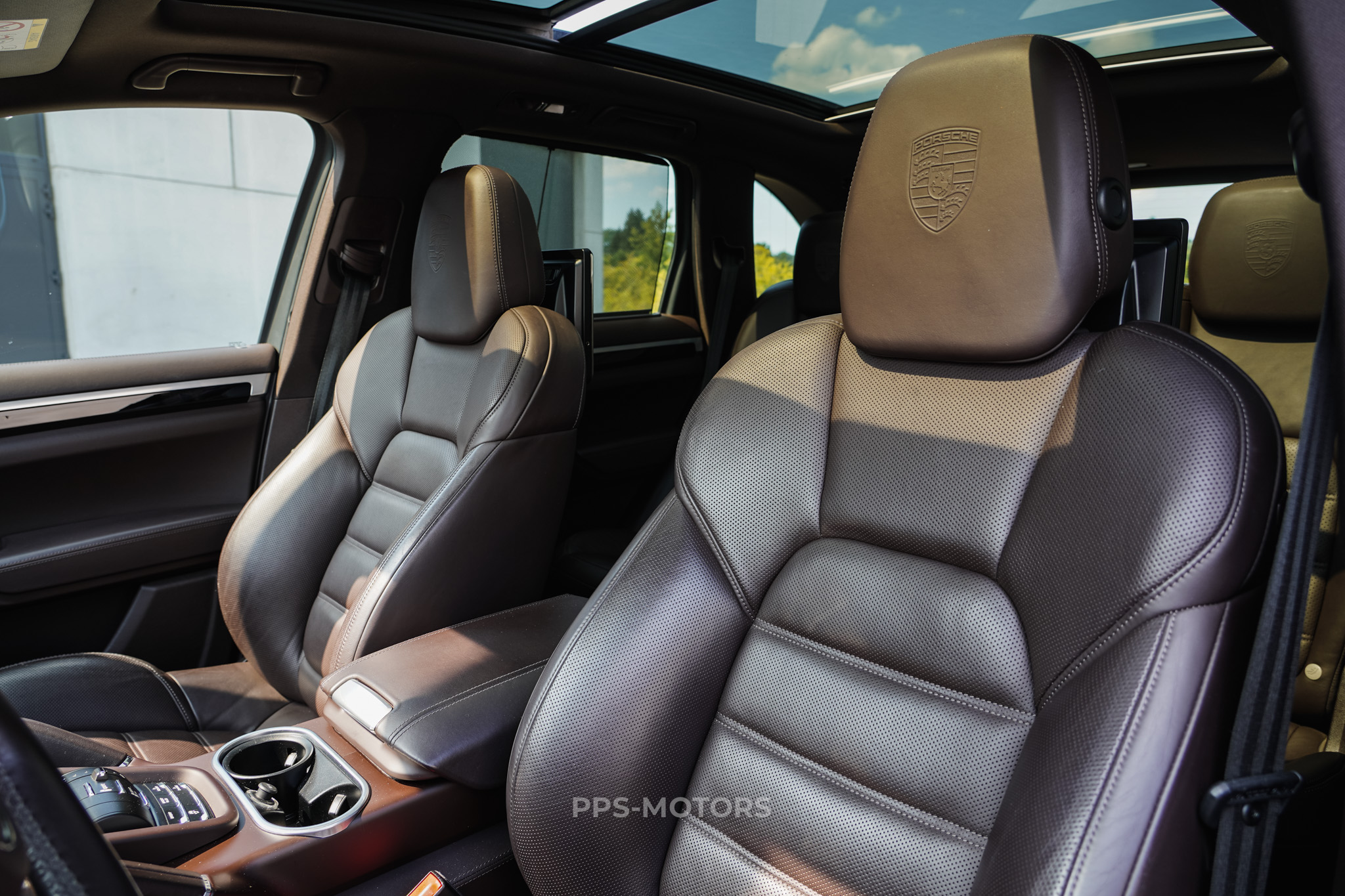 Porsche CAYENNE S E-HYBRID GTS PACK foto 13