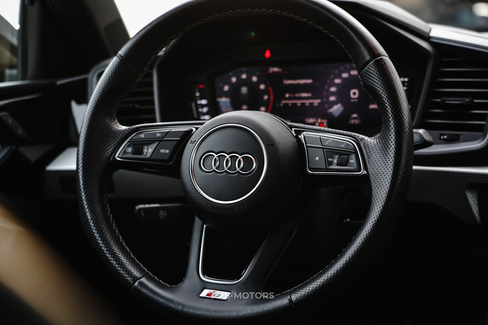 Audi A1 30 TFSI CITYCARVER S-LINE photo 14