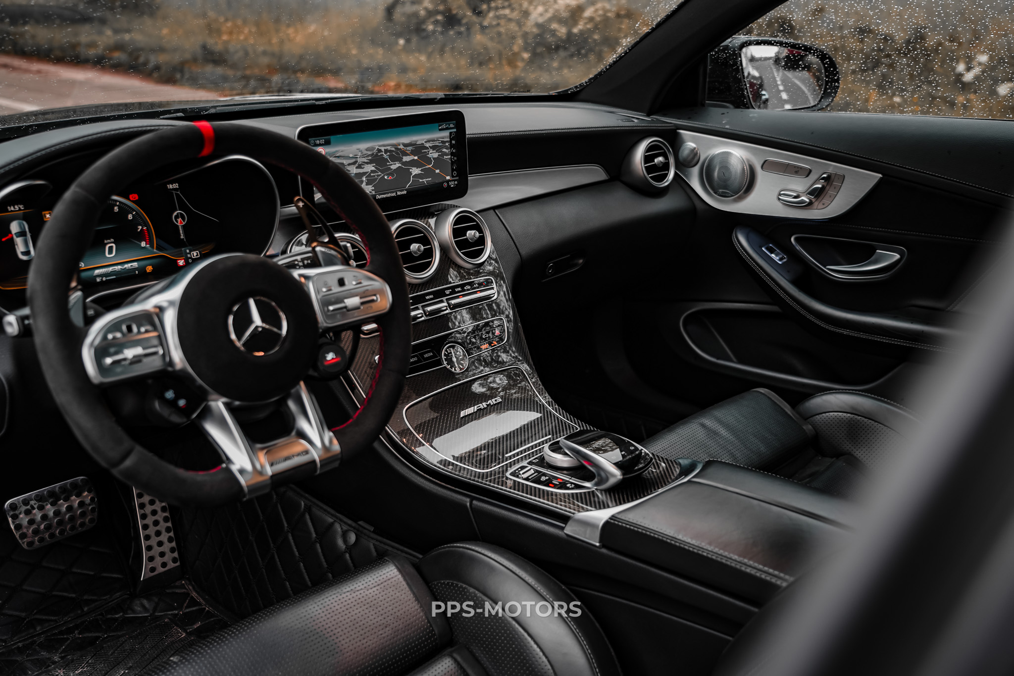 Mercedes Benz C63s AMG 4.0 V8 BITURBO photo 17