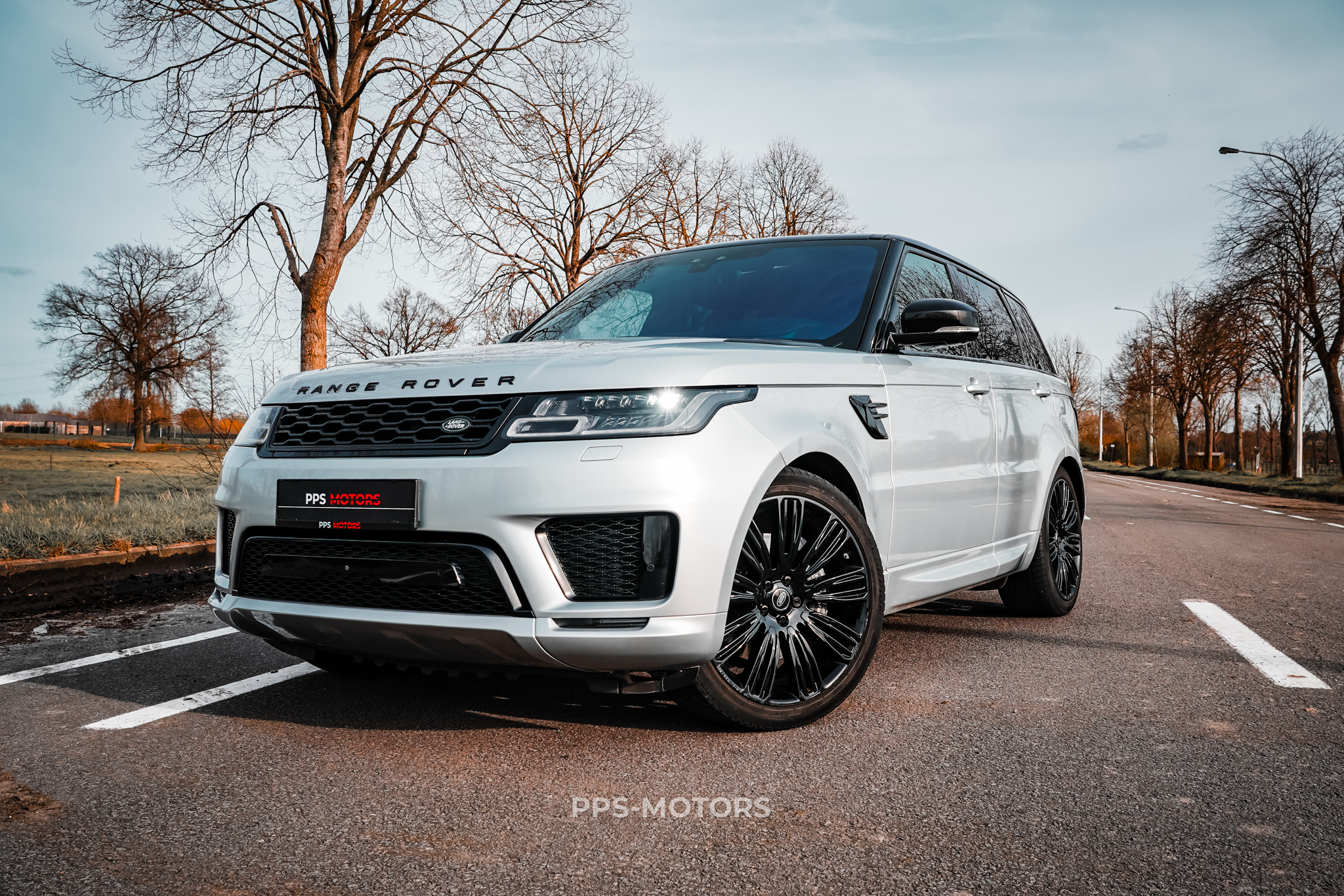 Land Rover RANGE ROVER SPORT 3.0TDV6 AUTOBIOGRAPHY photo 1