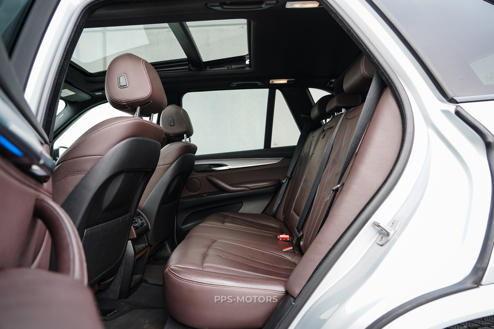 BMW X5 40i ePerformance photo 8