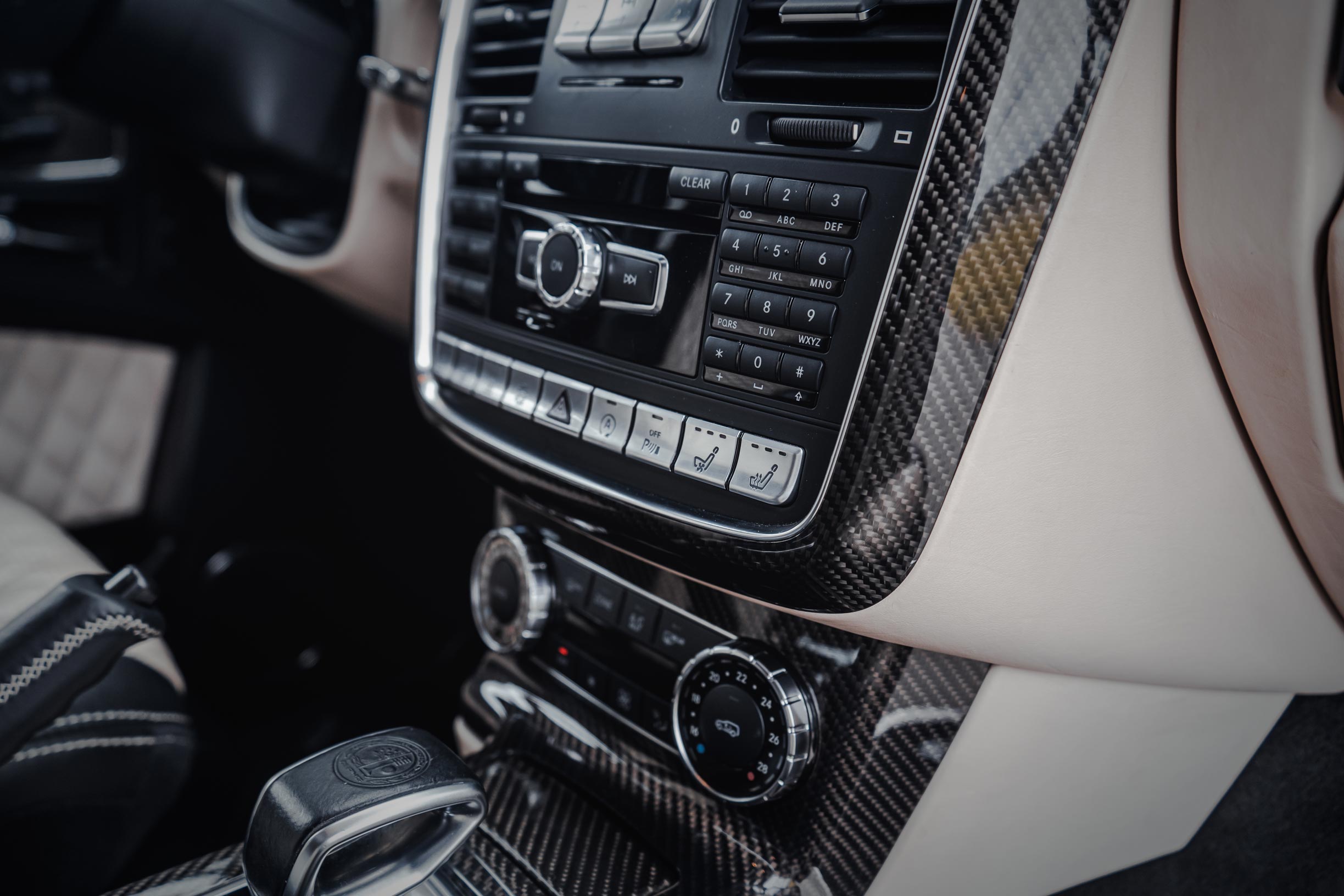 Mercedes Benz G63 AMG 5.5 V8 - EXCLUSIVE EDITION 463 - DESIGNO photo 29