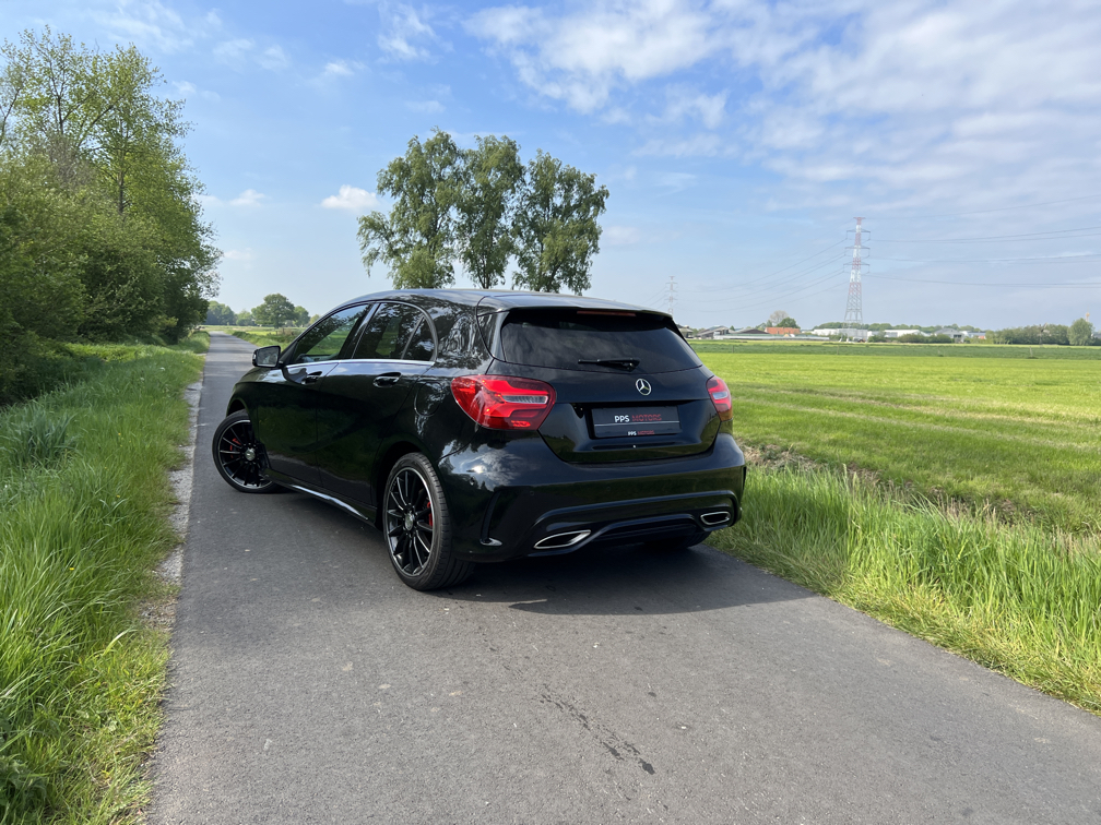 Mercedes Benz A220 4-MATIC AMG PAKKET photo 9