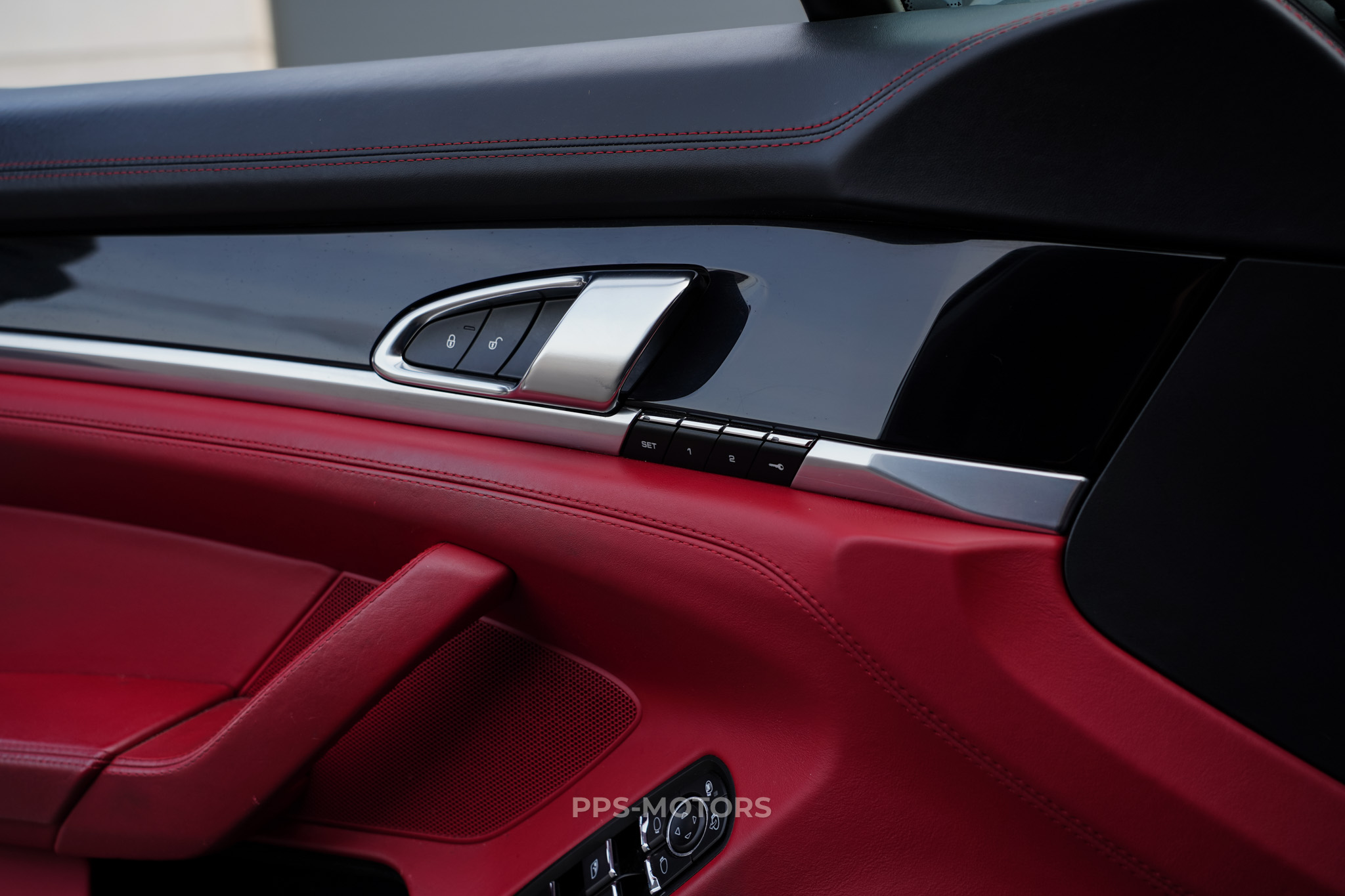 Porsche PANAMERA S E-HYBRID foto 26