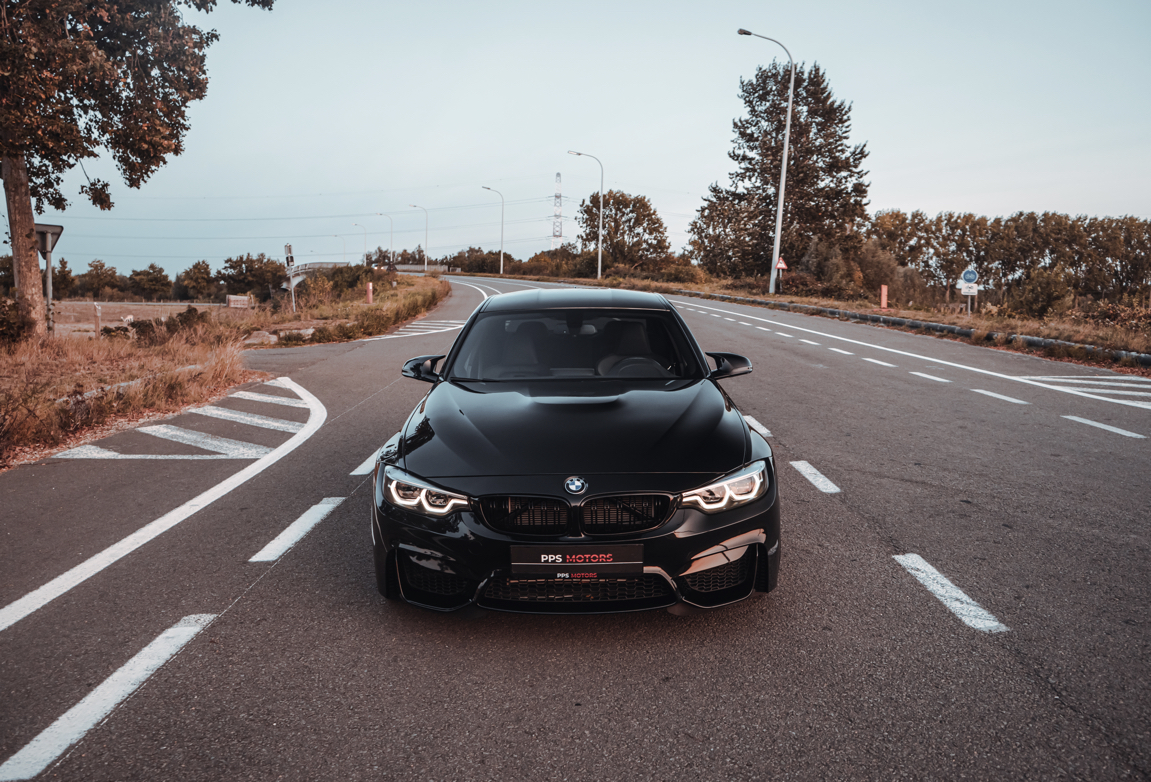 BMW M3 COMPETITION photo 23