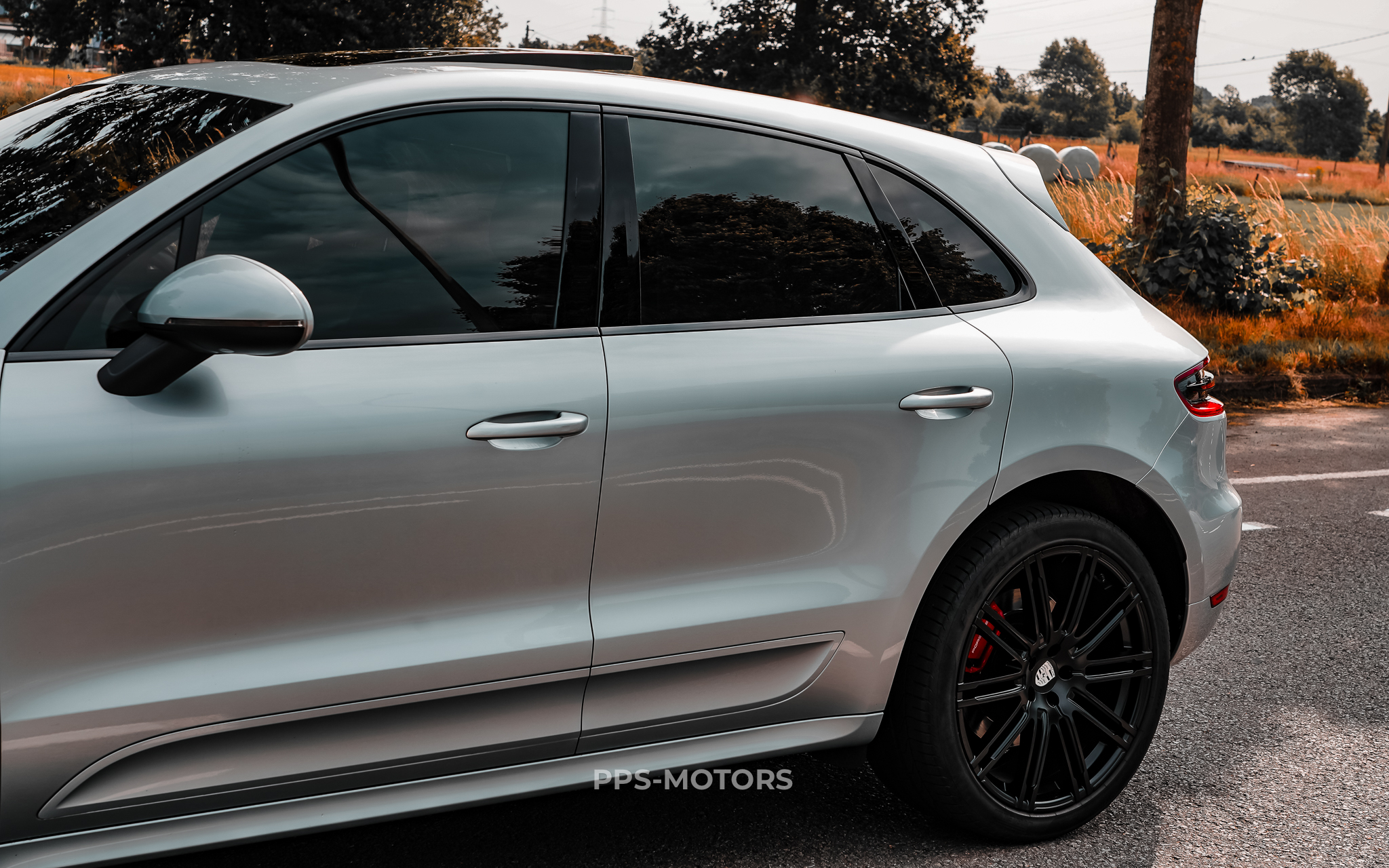 Porsche MACAN TURBO 3.6i photo 21