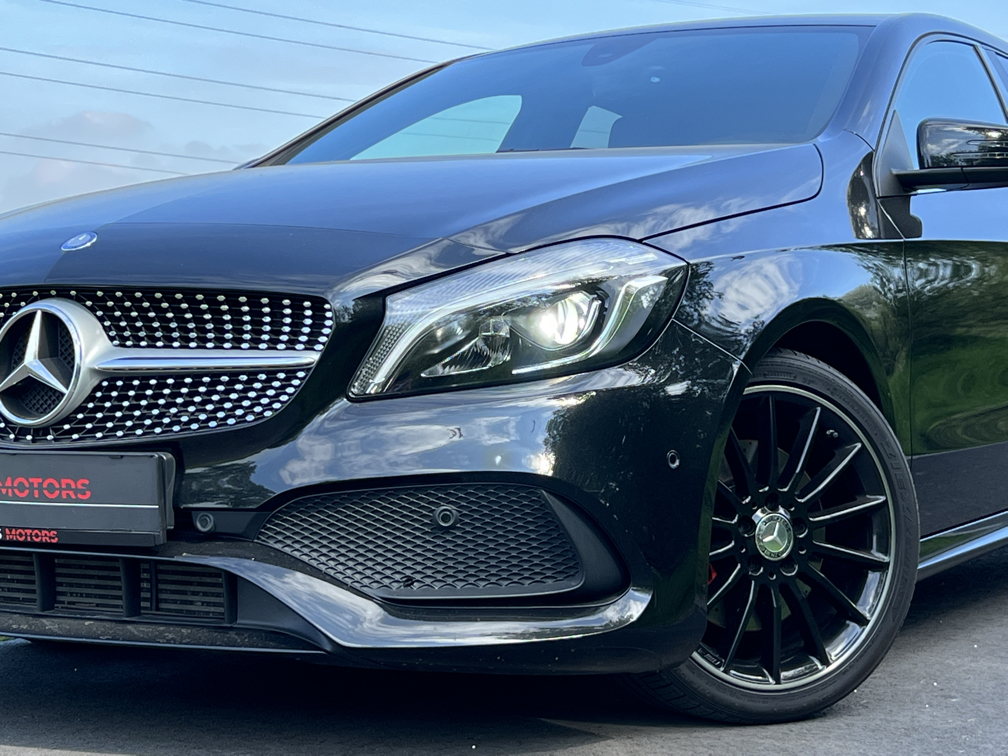 Mercedes Benz A220 4-MATIC AMG PAKKET photo 2