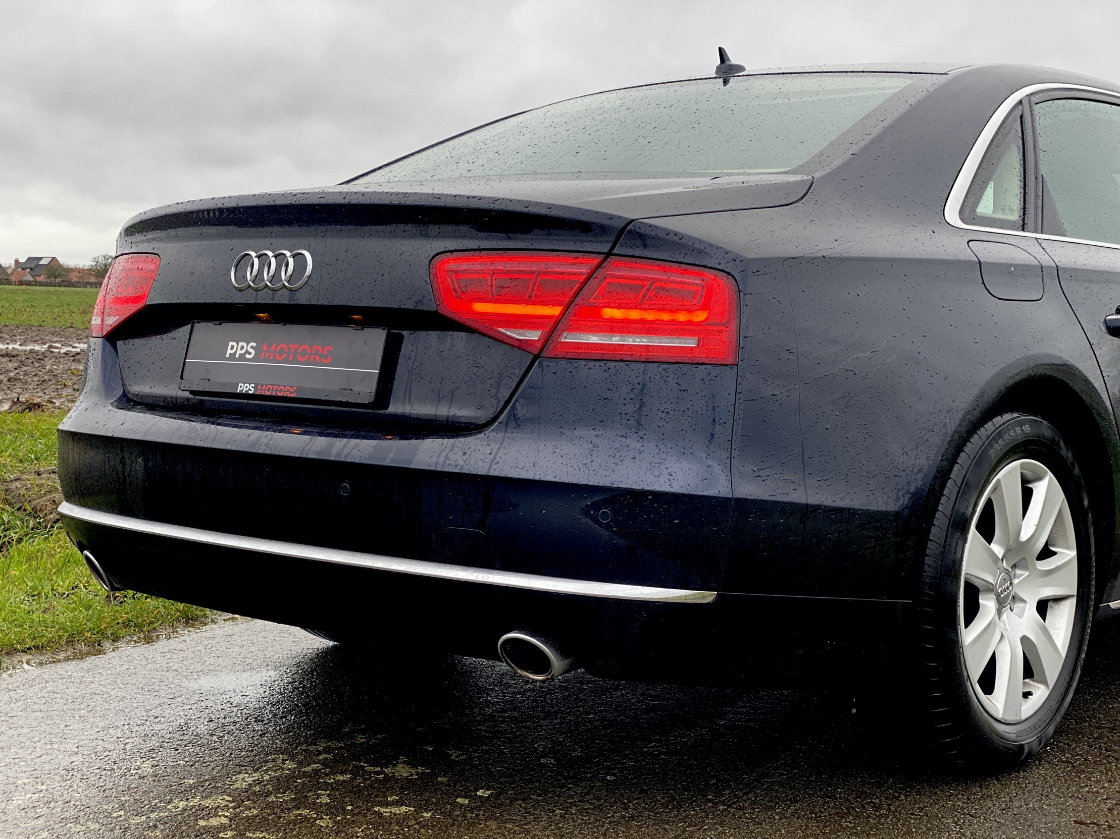 Audi A8L 3.0 TDI V6 QUATTRO photo 4