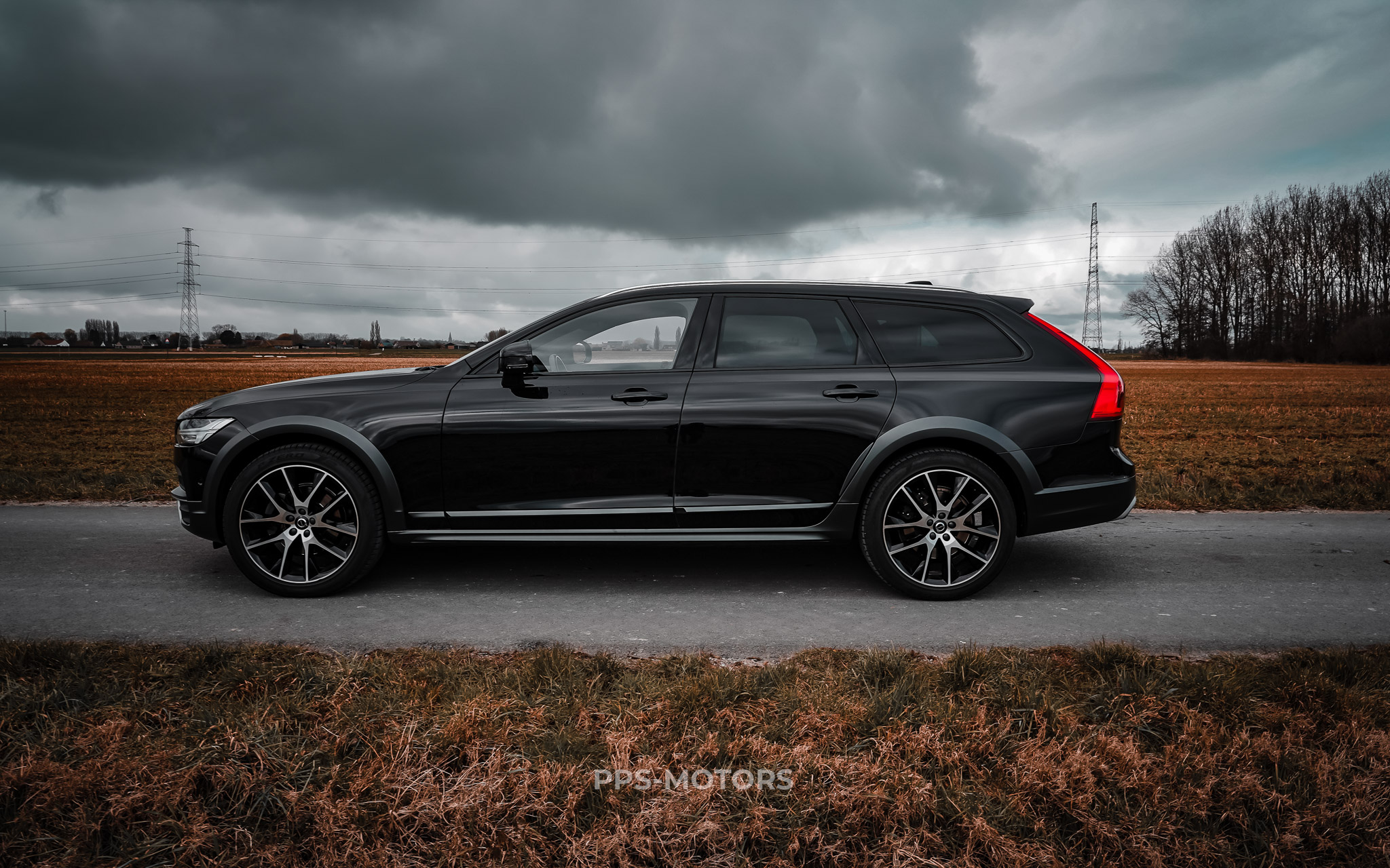 Volvo V90 CROSS COUNTRY 2.0 D4 4X4 photo 4