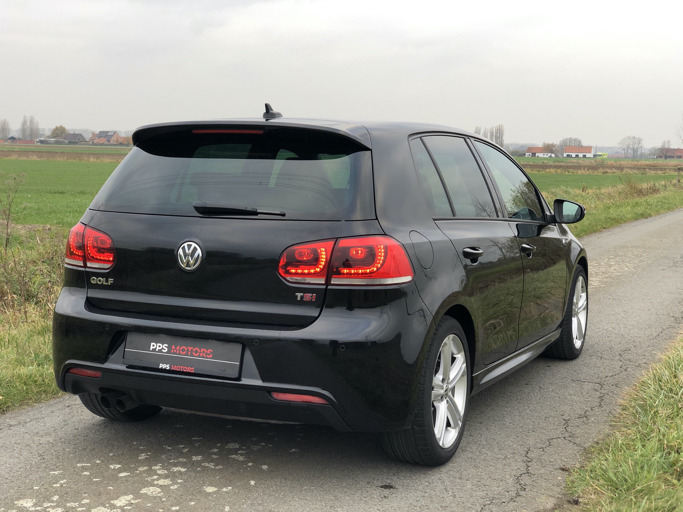 Volkswagen GOLF VI 1.4 TSI R-LINE photo 4