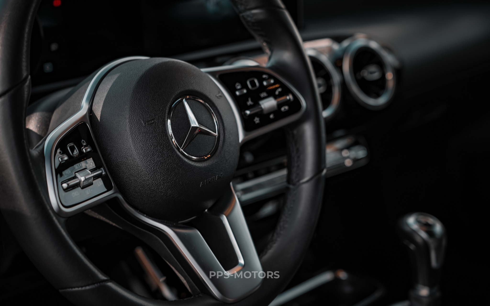 Mercedes Benz A200 LAUNCH EDITION photo 19