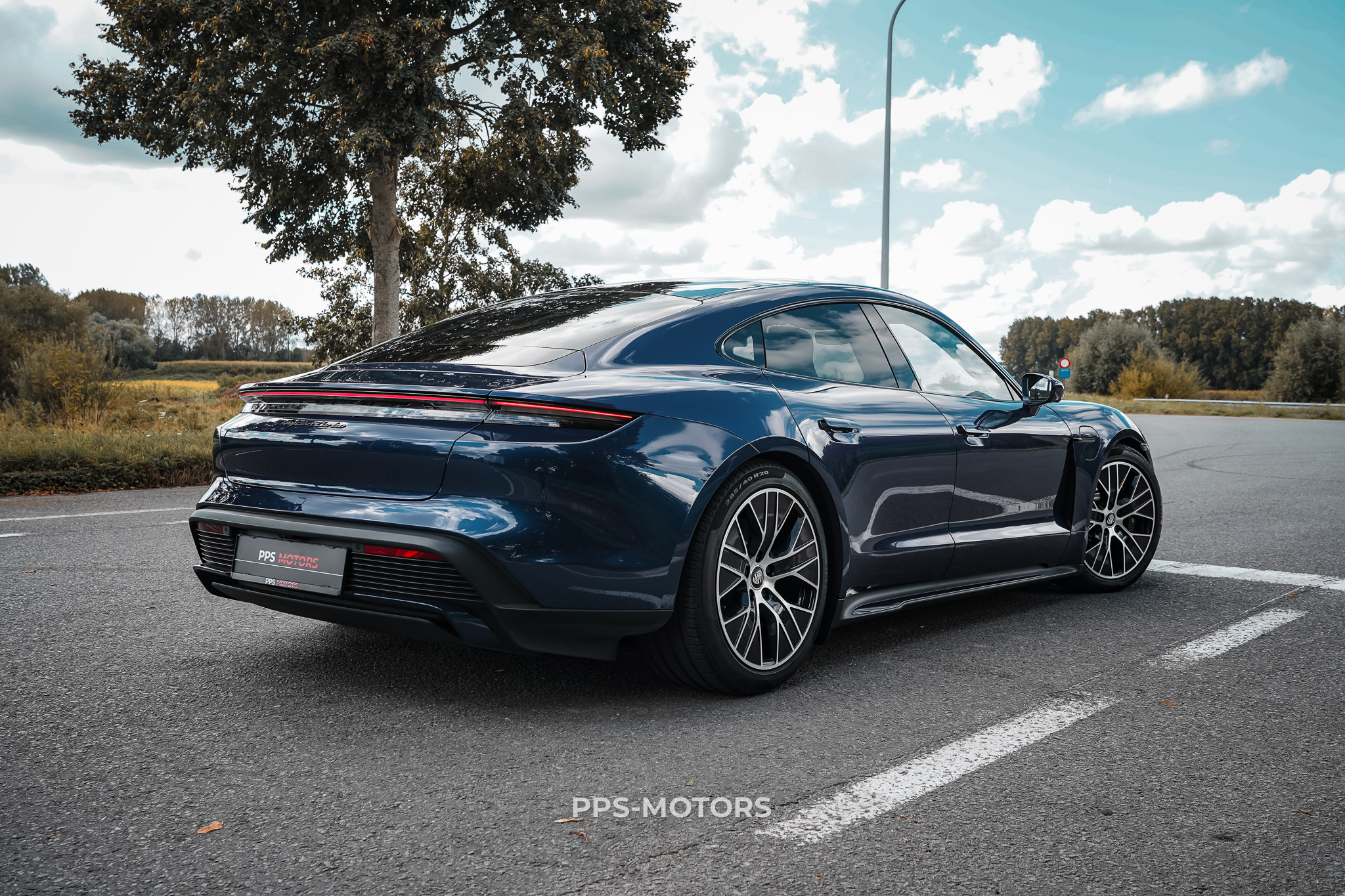 Porsche TAYCAN TURBO NEW! photo 30