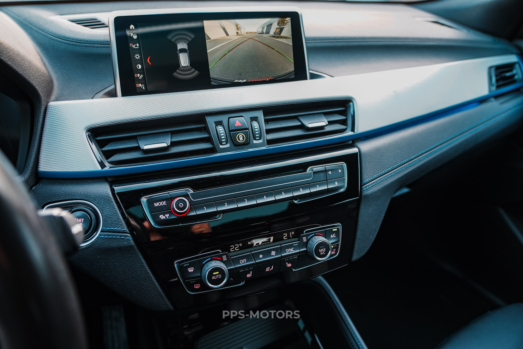 BMW X2 1.5iA sDrive18 M-PAKKET photo 23