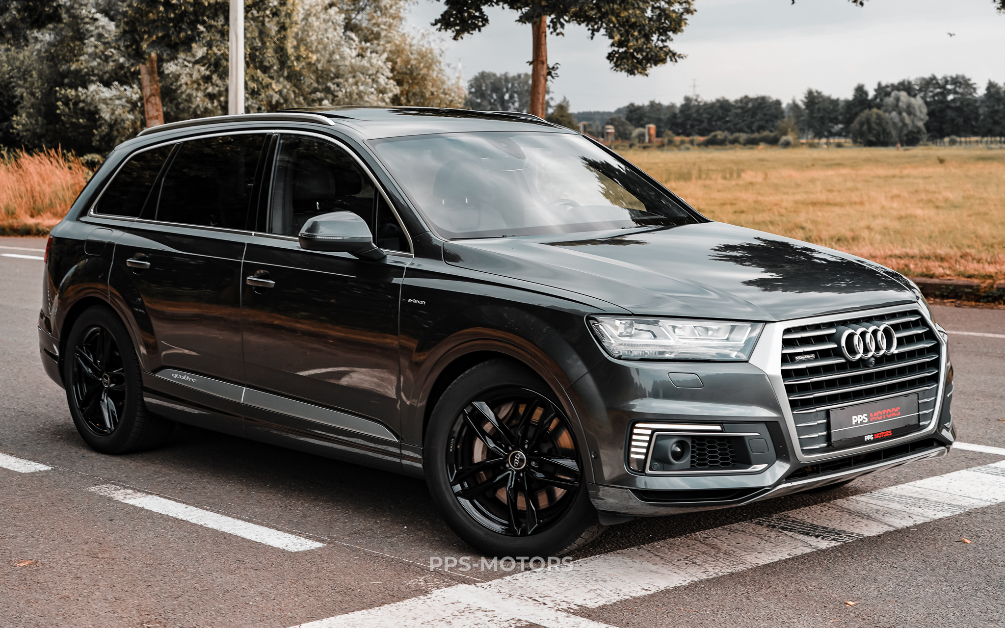 Audi Q7 3.0 TDI V6 E-TRON photo 7