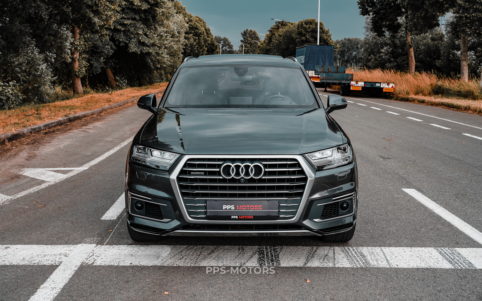 Audi Q7 3.0 TDI V6 E-TRON photo 3