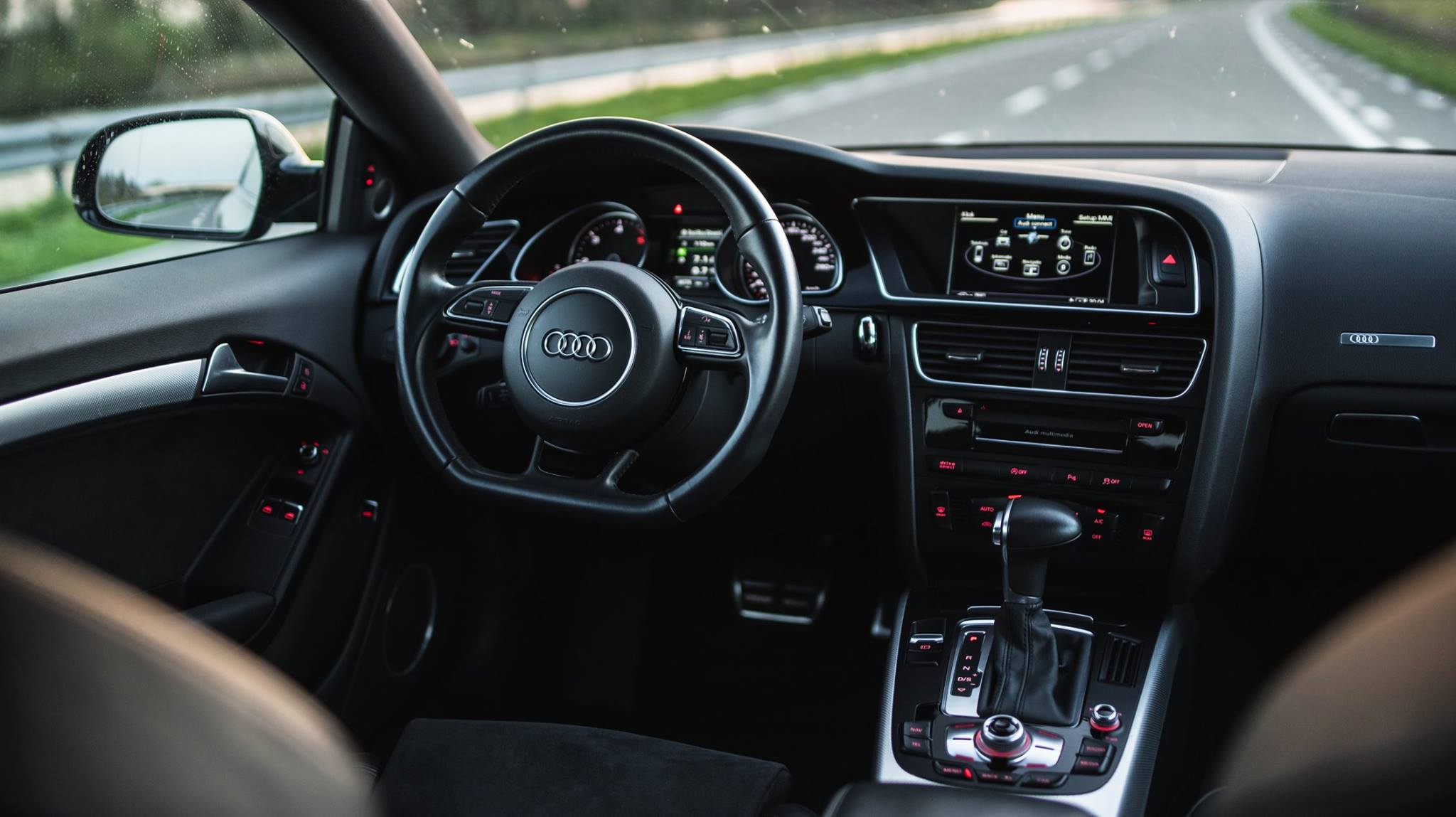 Audi A5 2.0 TDI S-LINE photo 3