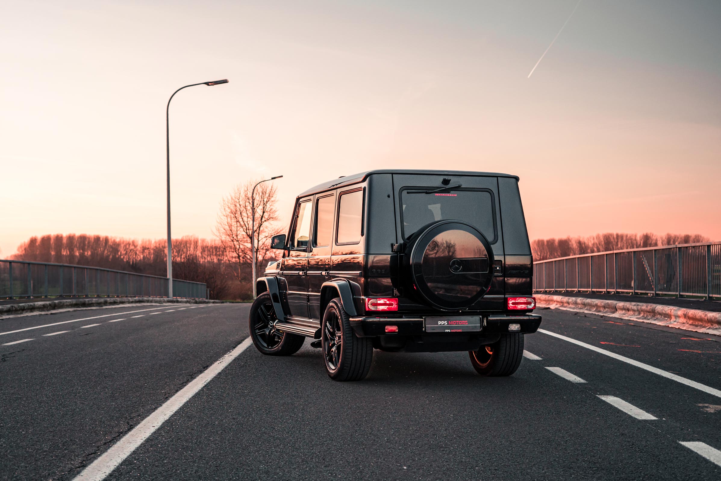 Mercedes Benz G63 AMG 5.5 V8 | BRABUS OPTIK photo 20
