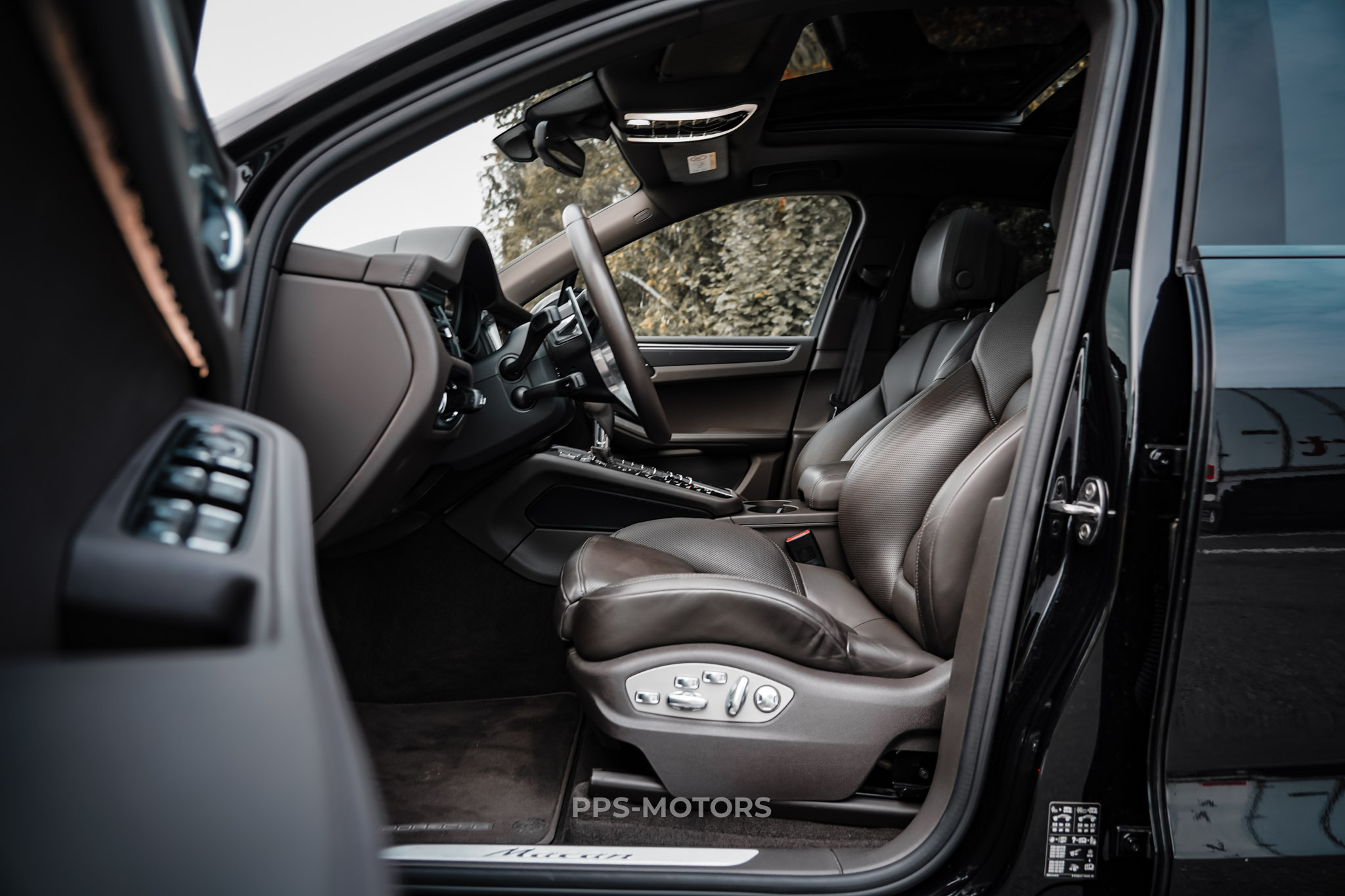 Porsche MACAN 2.0 TURBO PDK photo 17
