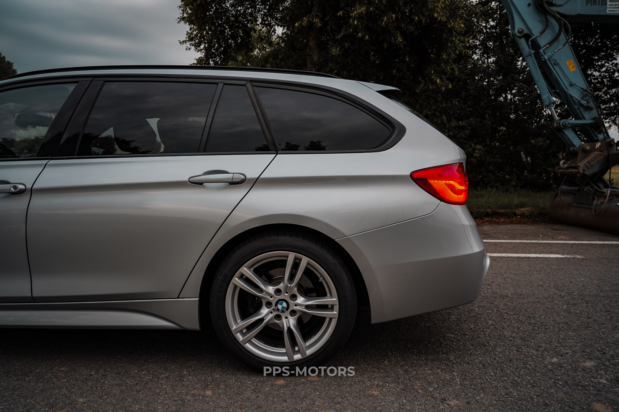 BMW 318iA M-PAKKET photo 7