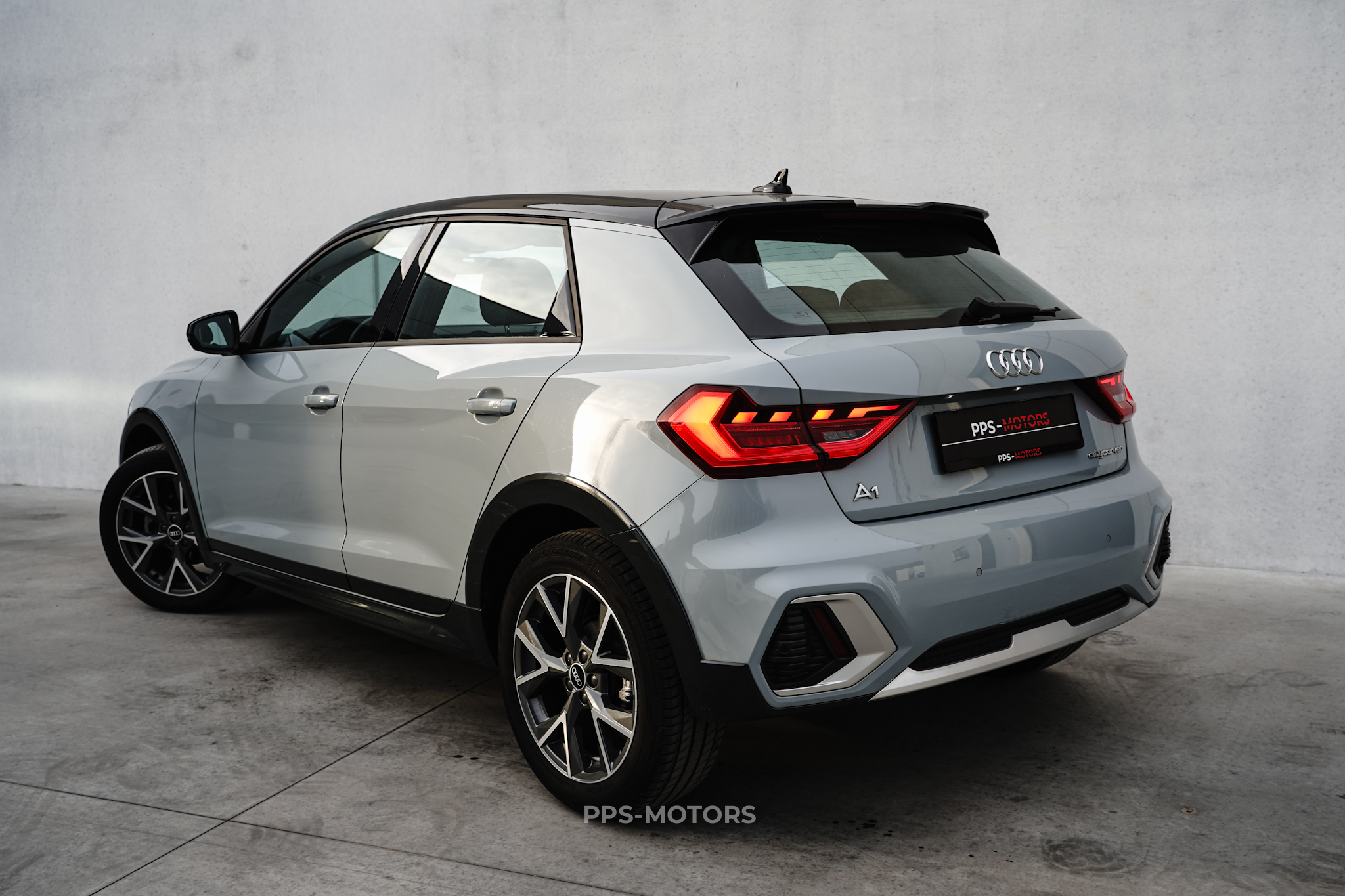 Audi A1 30 TFSI CITYCARVER S-LINE photo 6